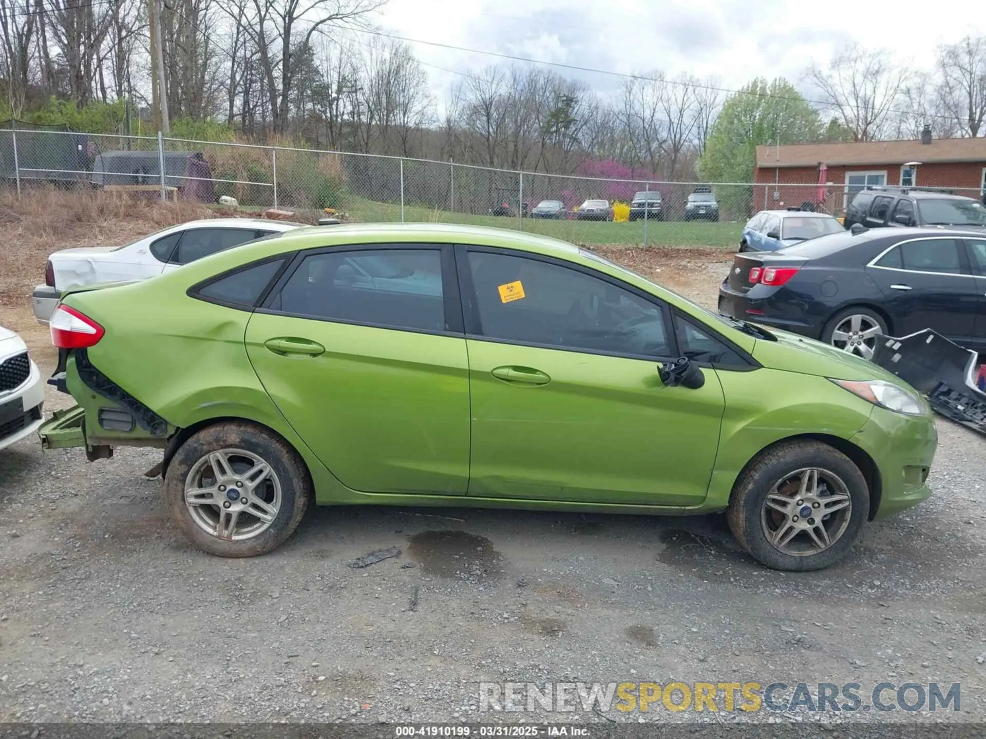 14 Photograph of a damaged car 3FADP4BJ8KM101433 FORD FIESTA 2019