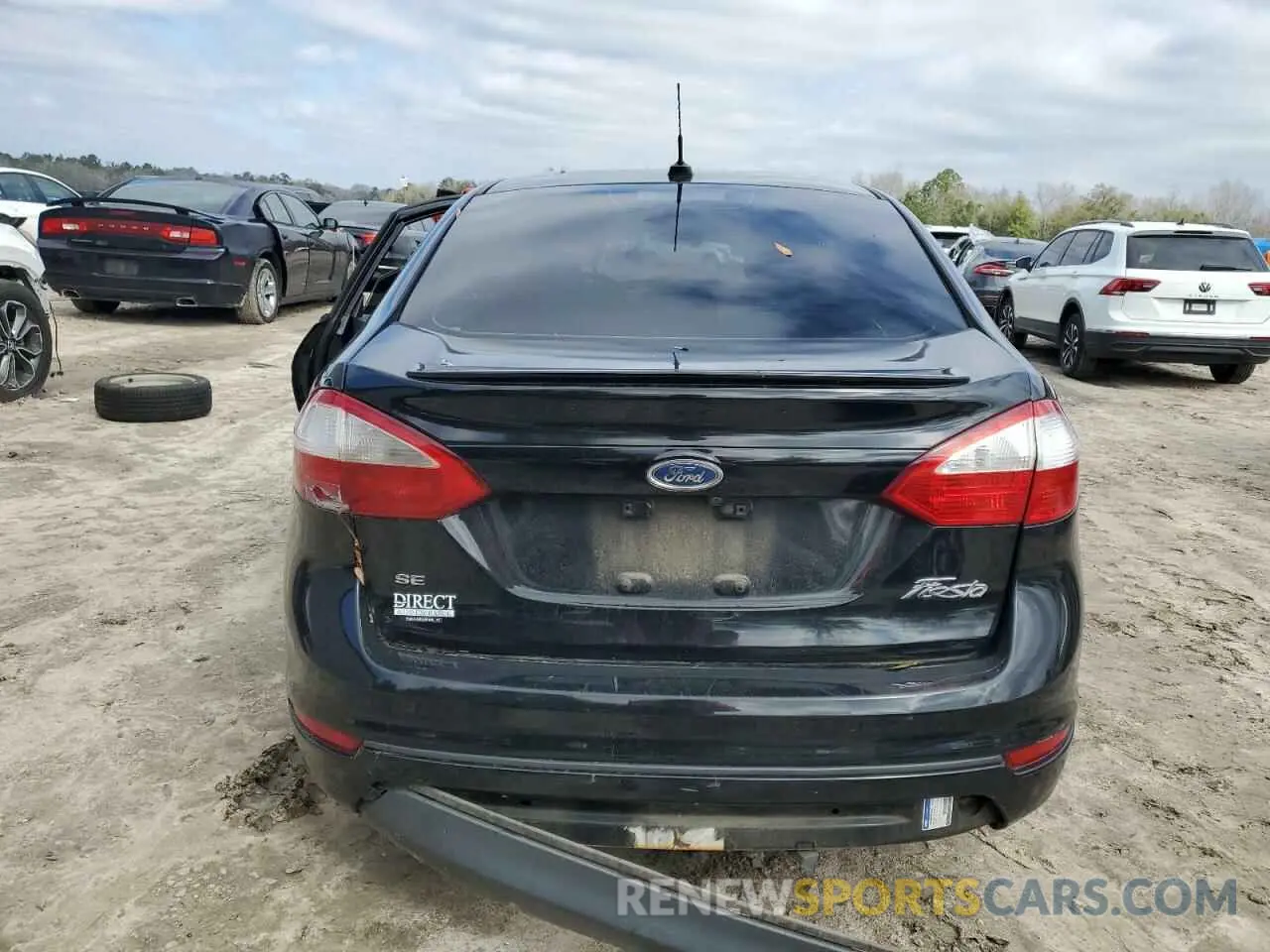 6 Photograph of a damaged car 3FADP4BJ8KM130558 FORD FIESTA 2019