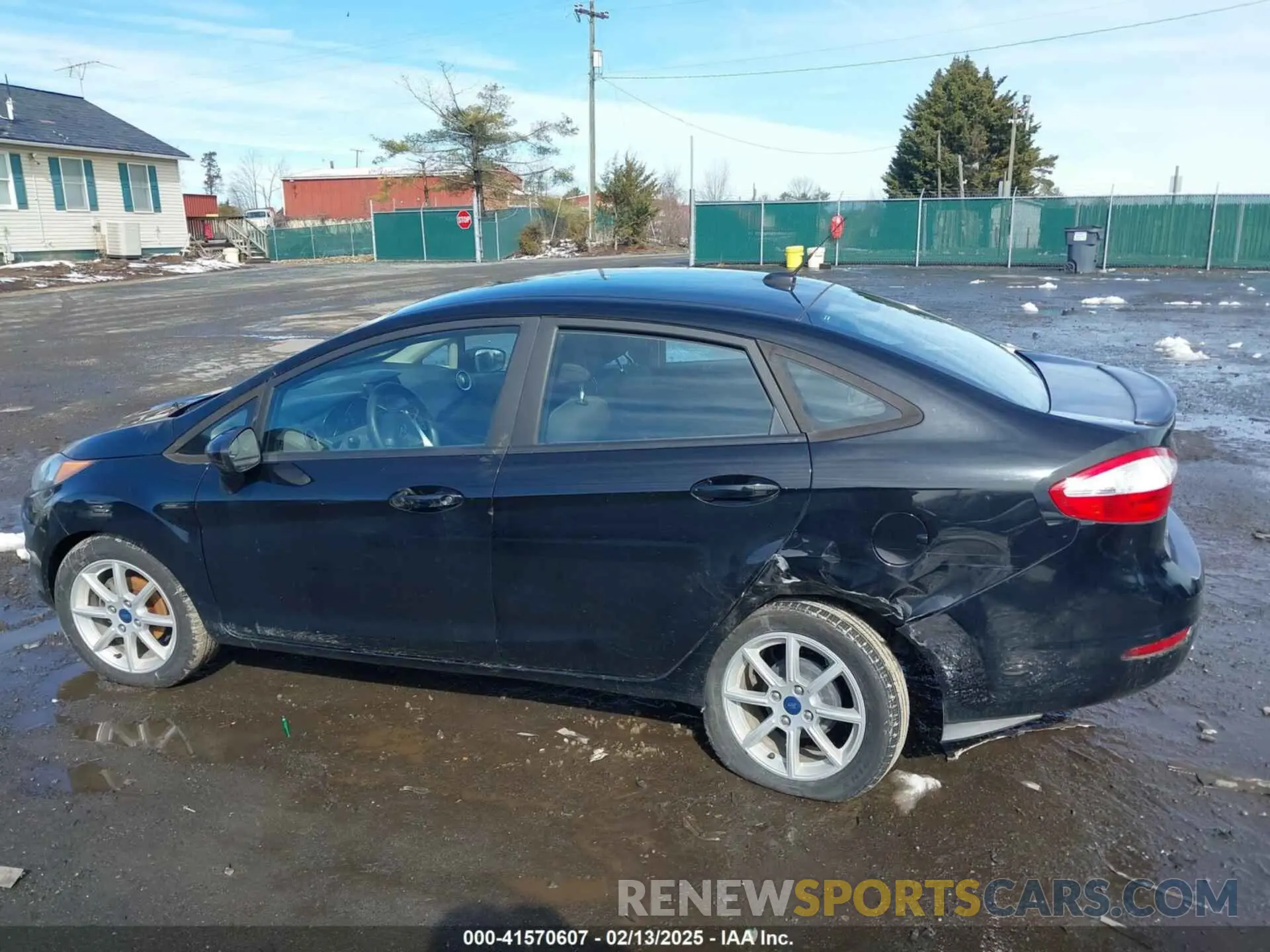 14 Photograph of a damaged car 3FADP4BJ8KM137770 FORD FIESTA 2019