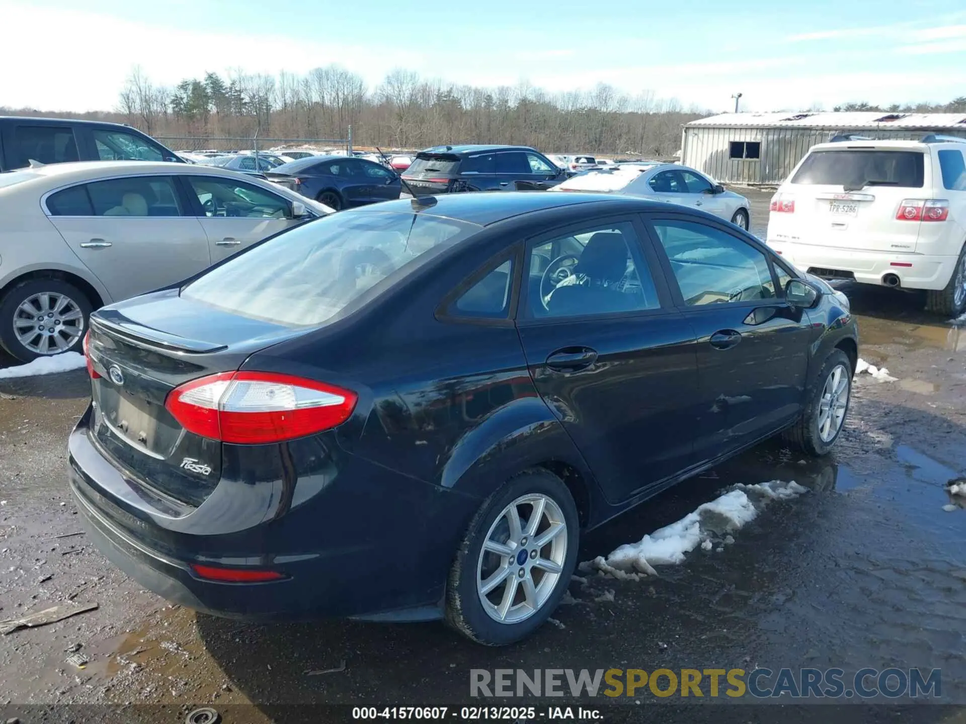 4 Photograph of a damaged car 3FADP4BJ8KM137770 FORD FIESTA 2019