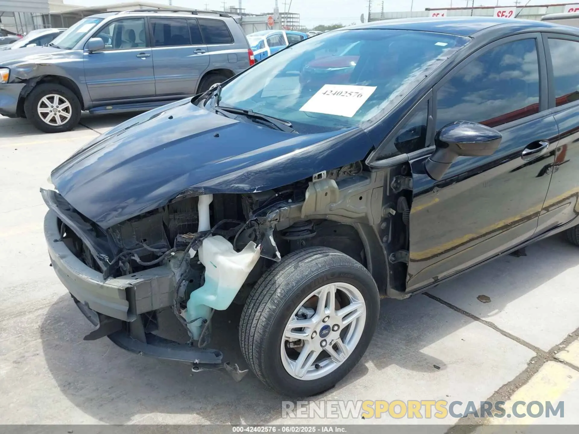 6 Photograph of a damaged car 3FADP4BJ8KM162894 FORD FIESTA 2019