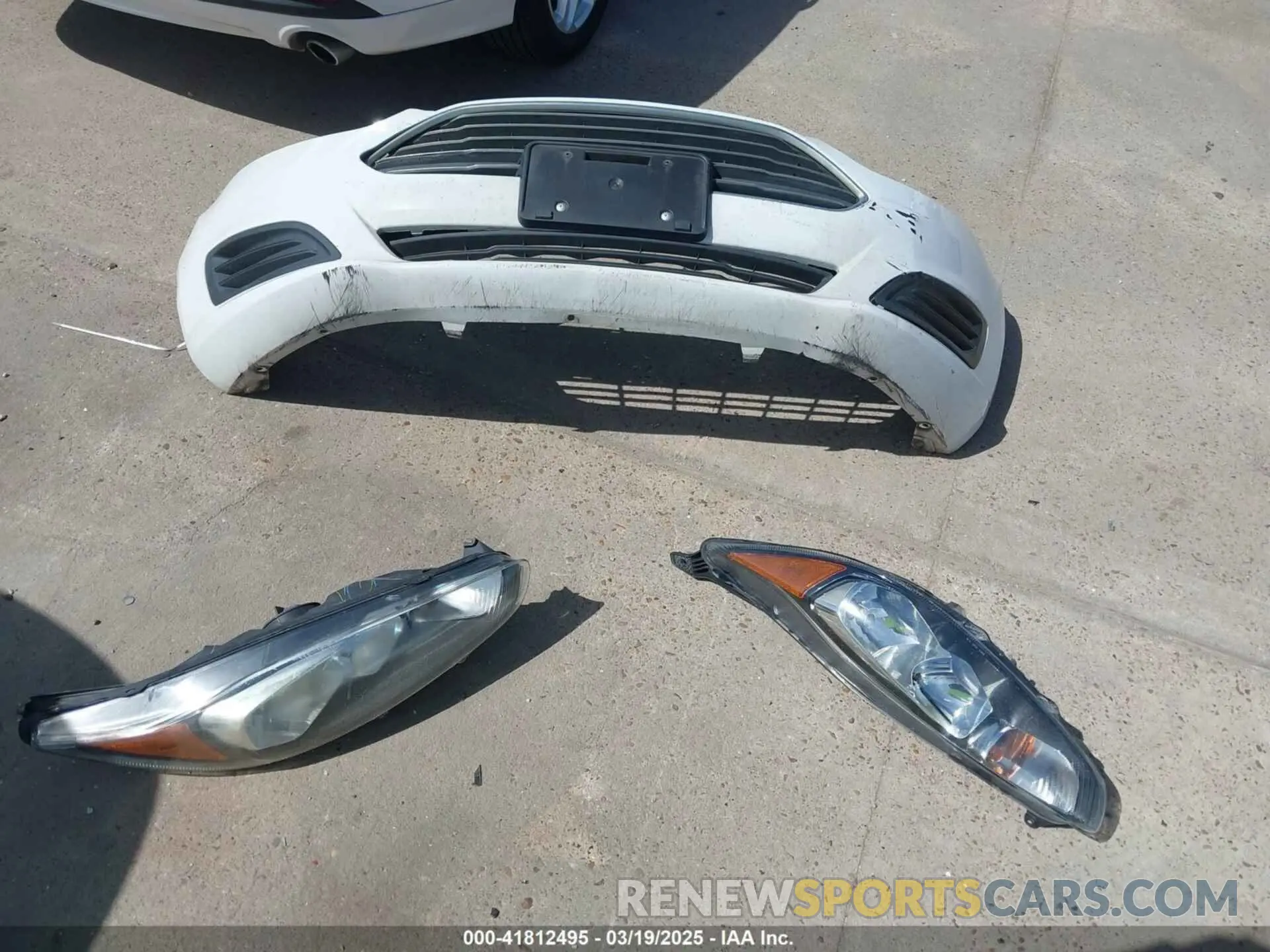 12 Photograph of a damaged car 3FADP4BJ9KM101506 FORD FIESTA 2019