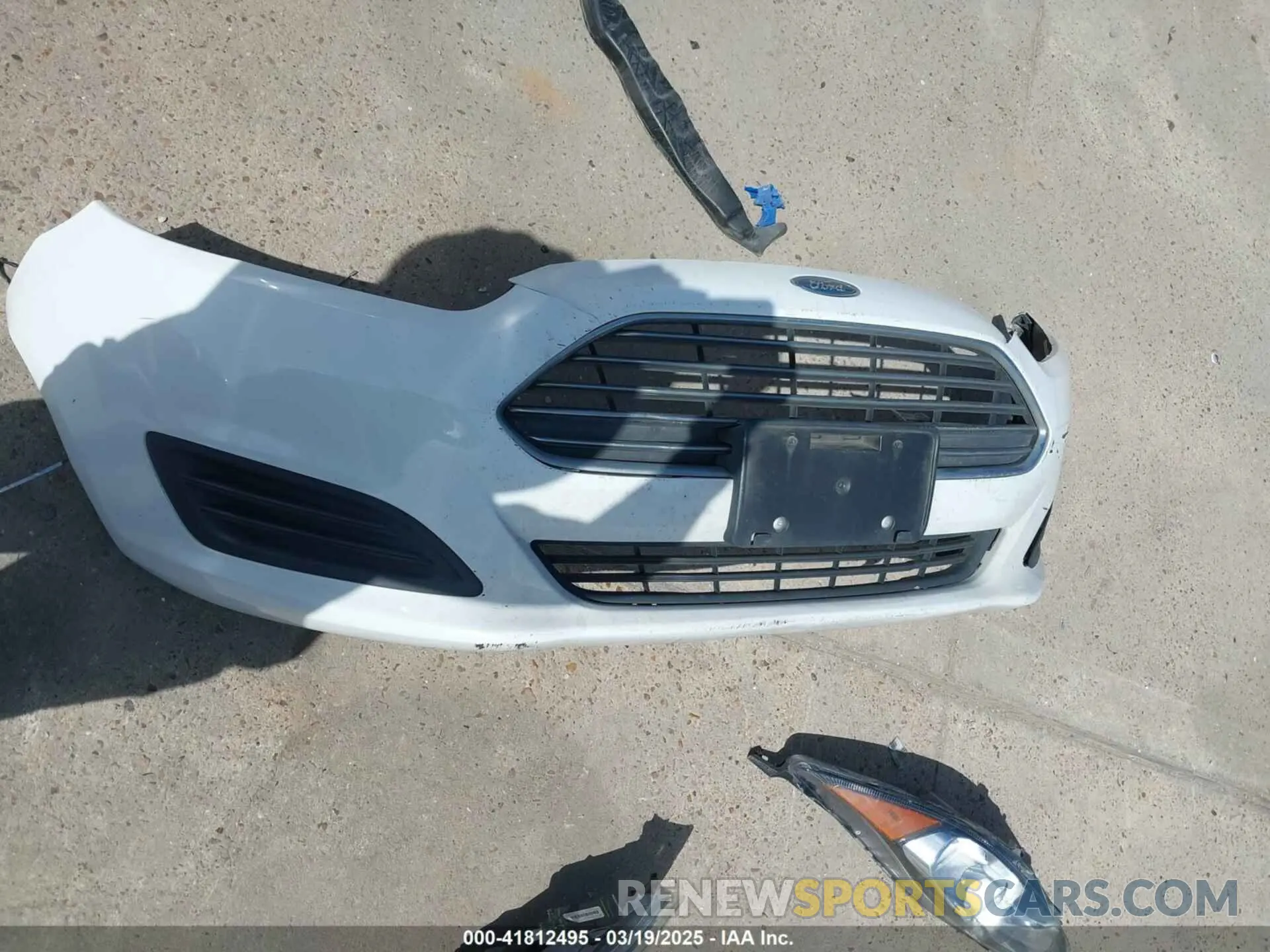 18 Photograph of a damaged car 3FADP4BJ9KM101506 FORD FIESTA 2019