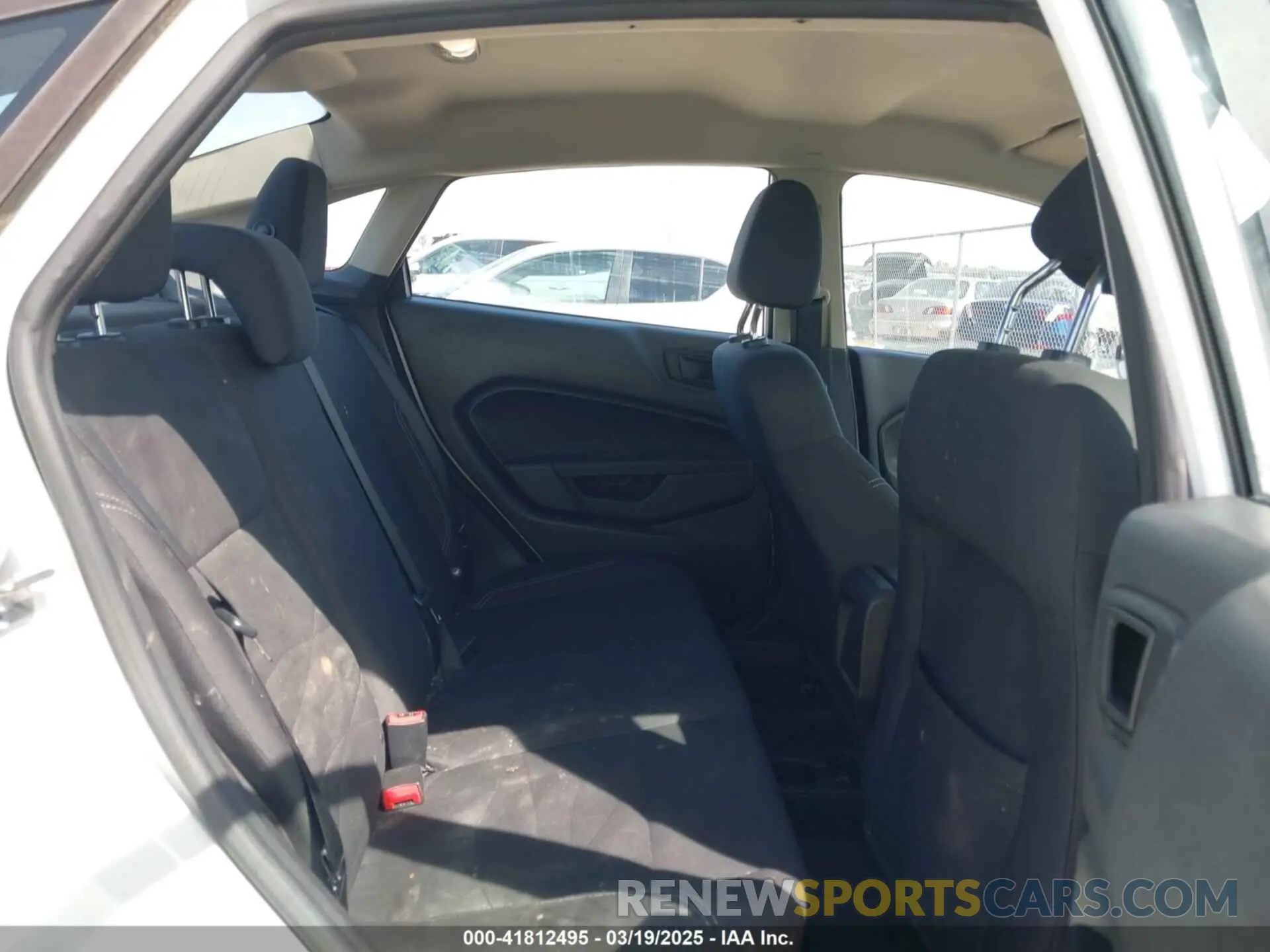 8 Photograph of a damaged car 3FADP4BJ9KM101506 FORD FIESTA 2019