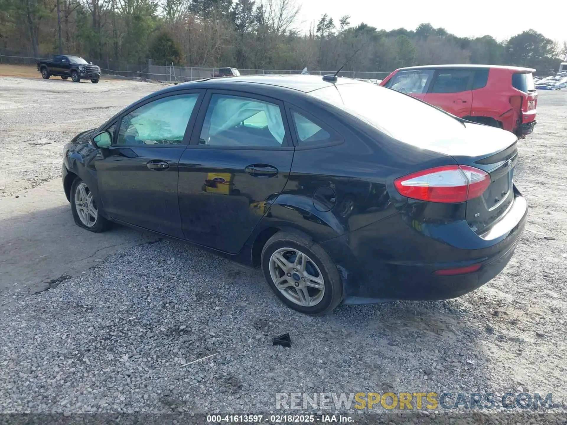 3 Photograph of a damaged car 3FADP4BJ9KM118340 FORD FIESTA 2019