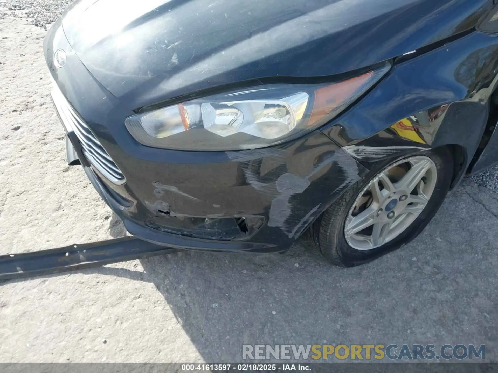 6 Photograph of a damaged car 3FADP4BJ9KM118340 FORD FIESTA 2019