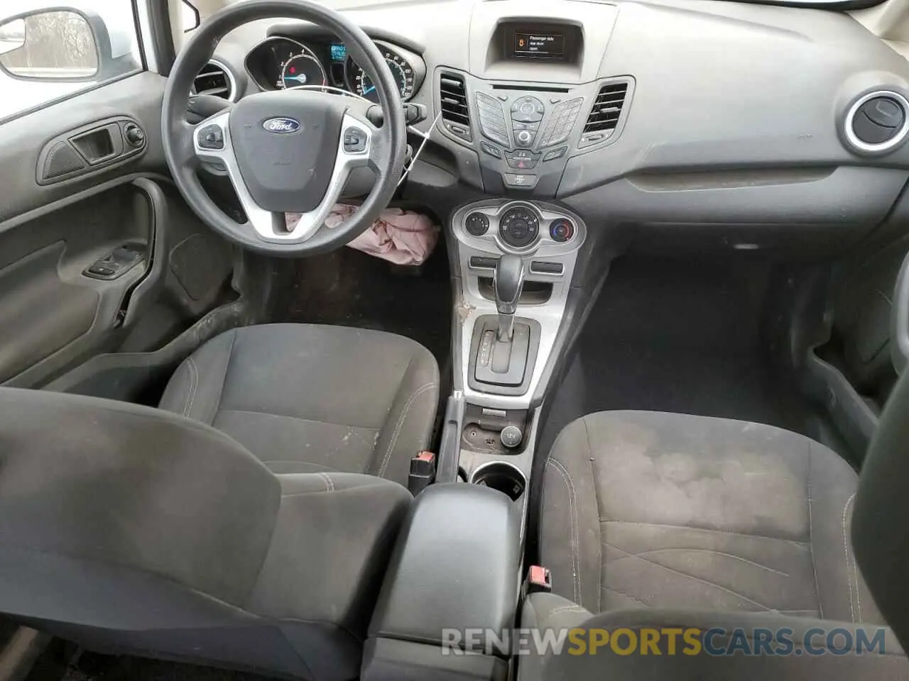 8 Photograph of a damaged car 3FADP4BJ9KM162712 FORD FIESTA 2019