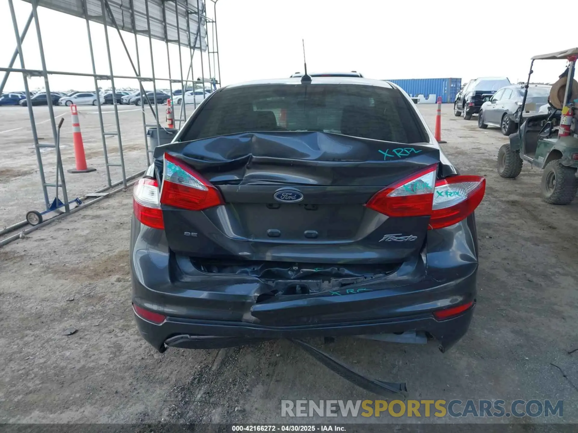 17 Photograph of a damaged car 3FADP4BJ9KM165612 FORD FIESTA 2019