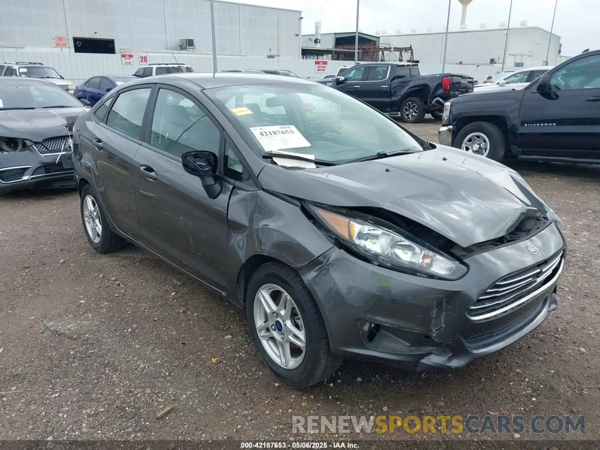 1 Photograph of a damaged car 3FADP4BJXKM102440 FORD FIESTA 2019