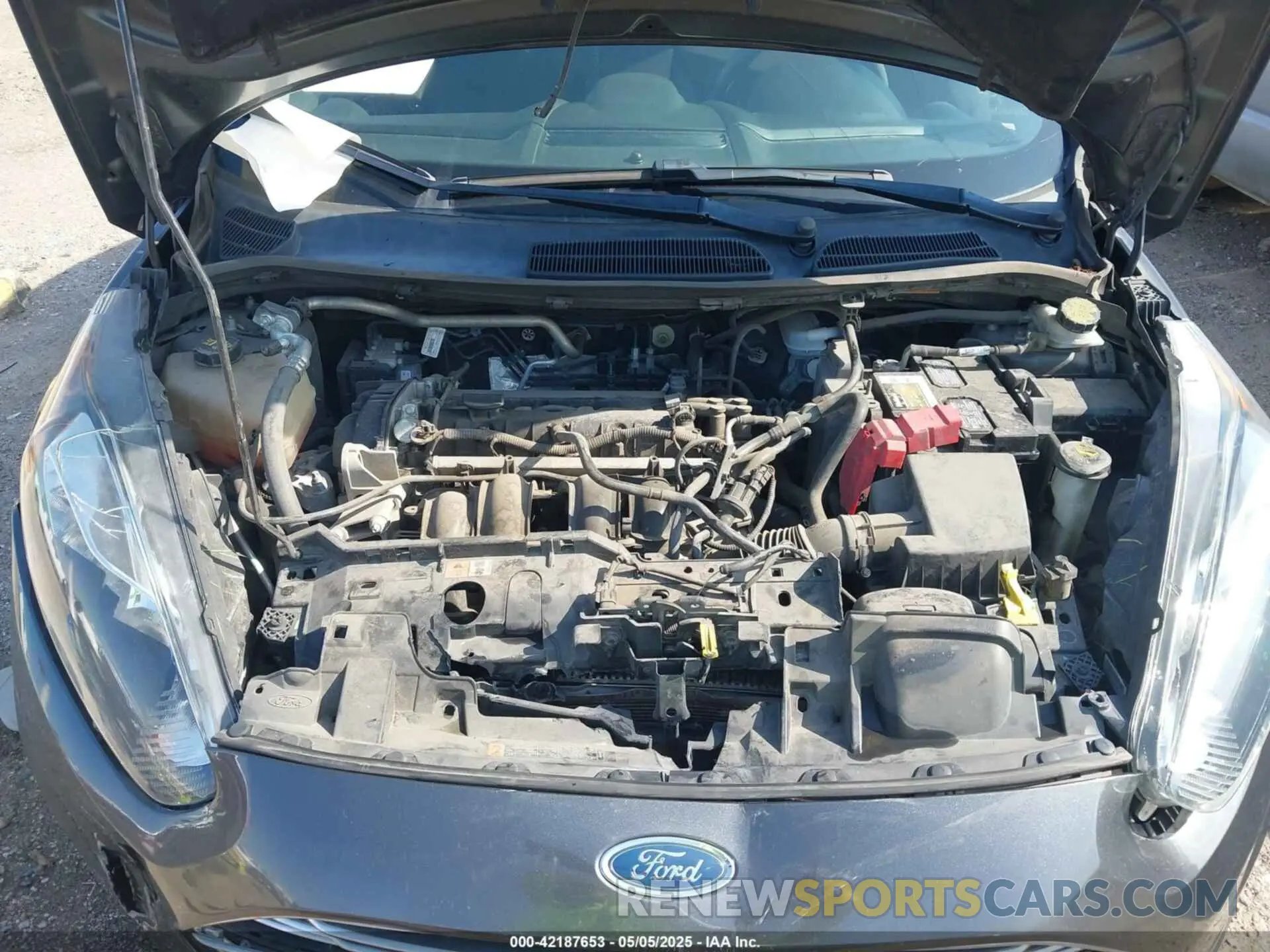 10 Photograph of a damaged car 3FADP4BJXKM102440 FORD FIESTA 2019