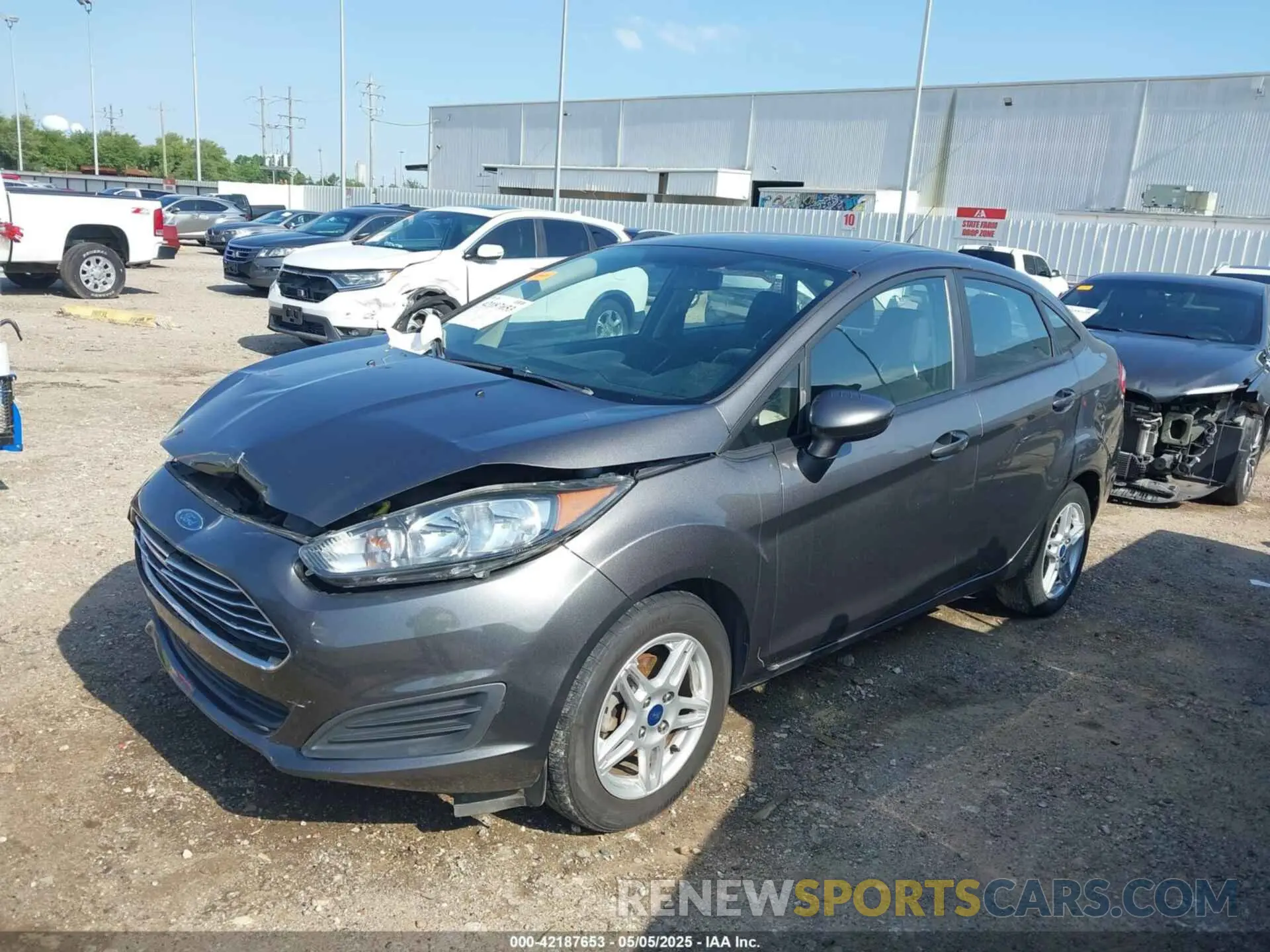 2 Photograph of a damaged car 3FADP4BJXKM102440 FORD FIESTA 2019