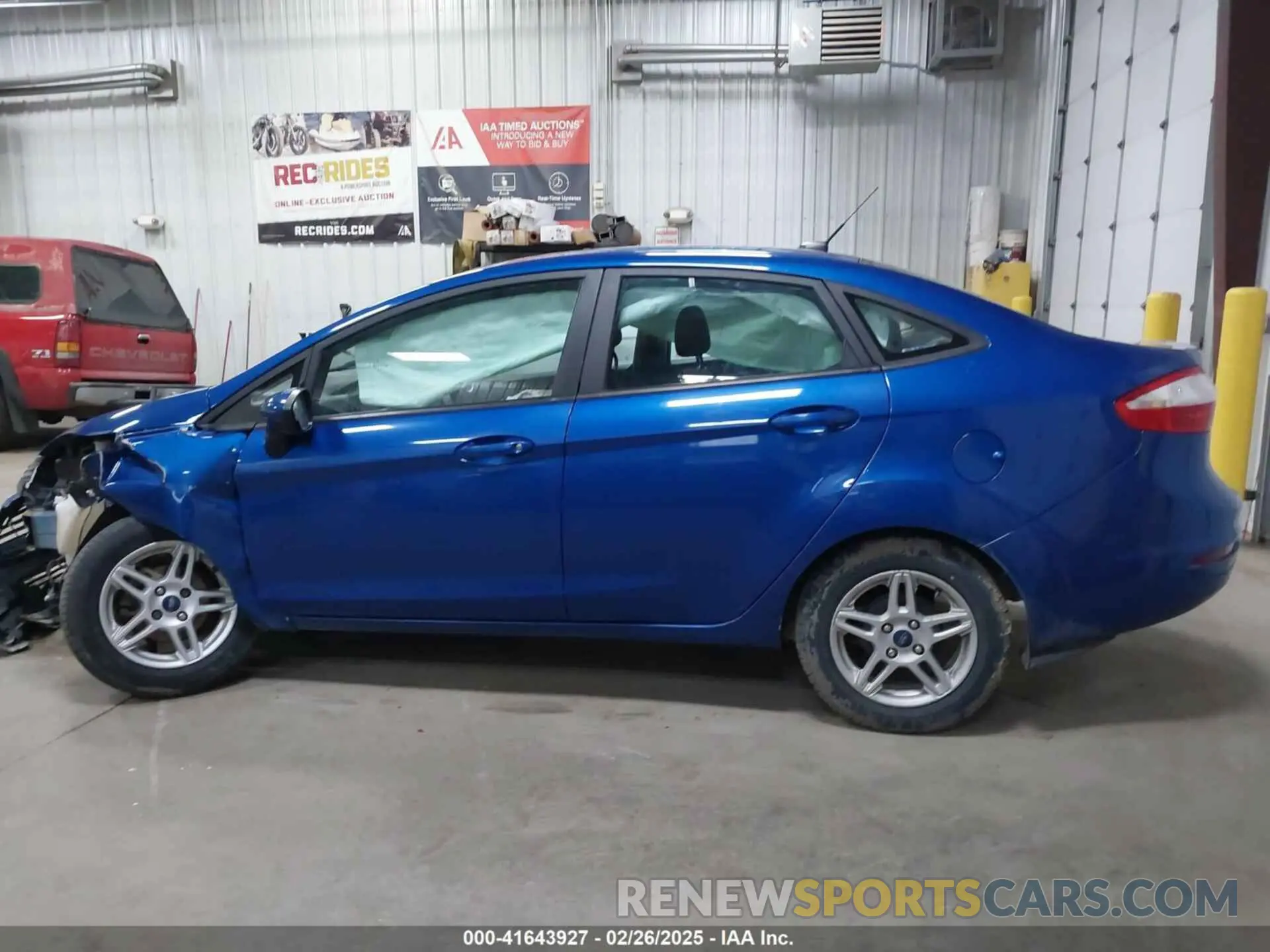 13 Photograph of a damaged car 3FADP4BJXKM118427 FORD FIESTA 2019