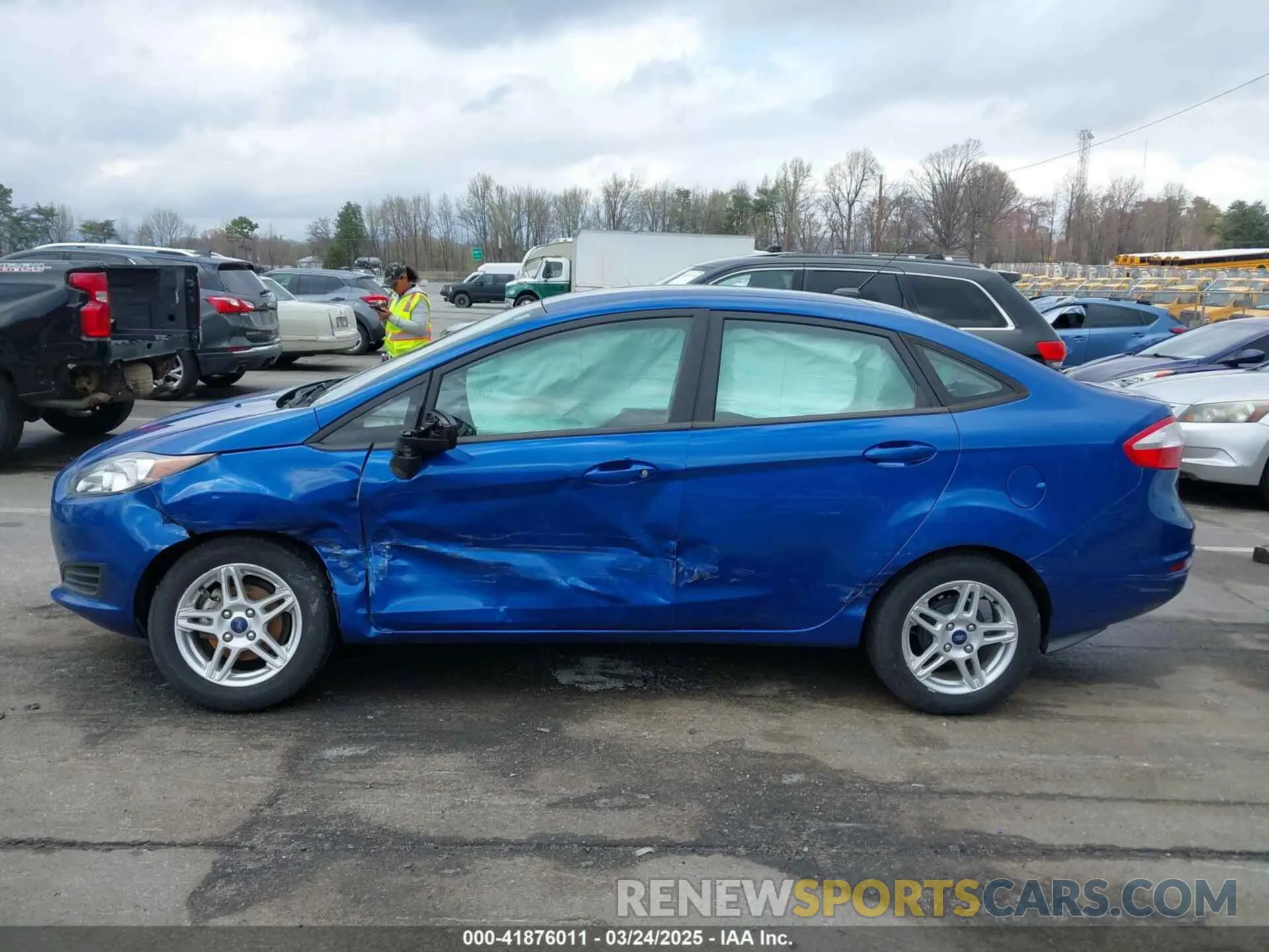 14 Photograph of a damaged car 3FADP4BJXKM128486 FORD FIESTA 2019