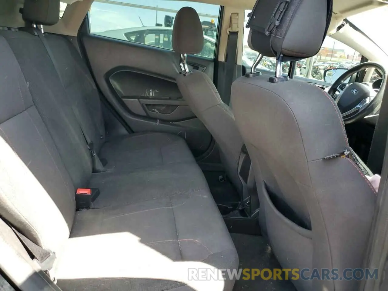 11 Photograph of a damaged car 3FADP4DJ0KM135587 FORD FIESTA 2019