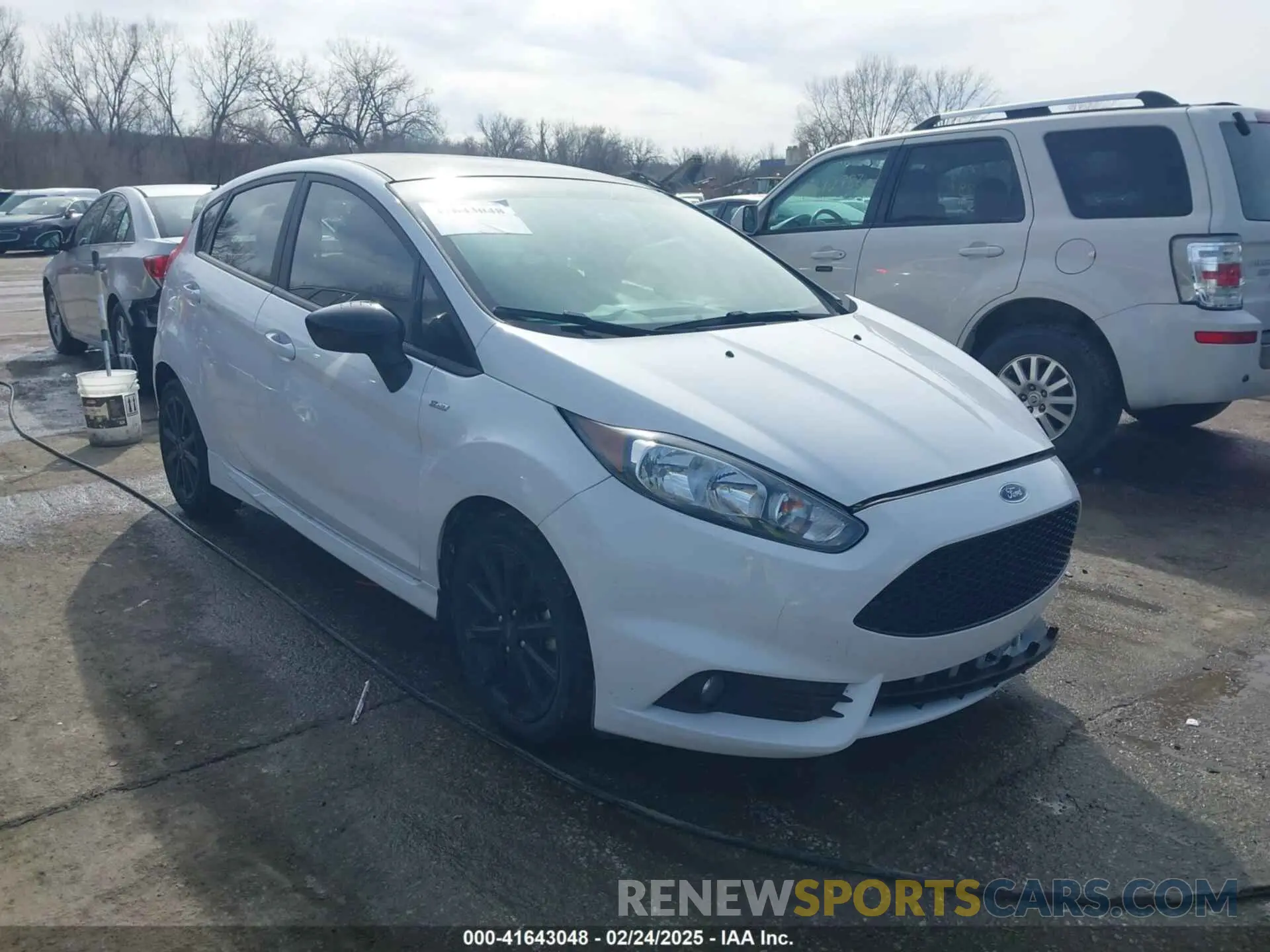 1 Photograph of a damaged car 3FADP4DJ0KM141552 FORD FIESTA 2019