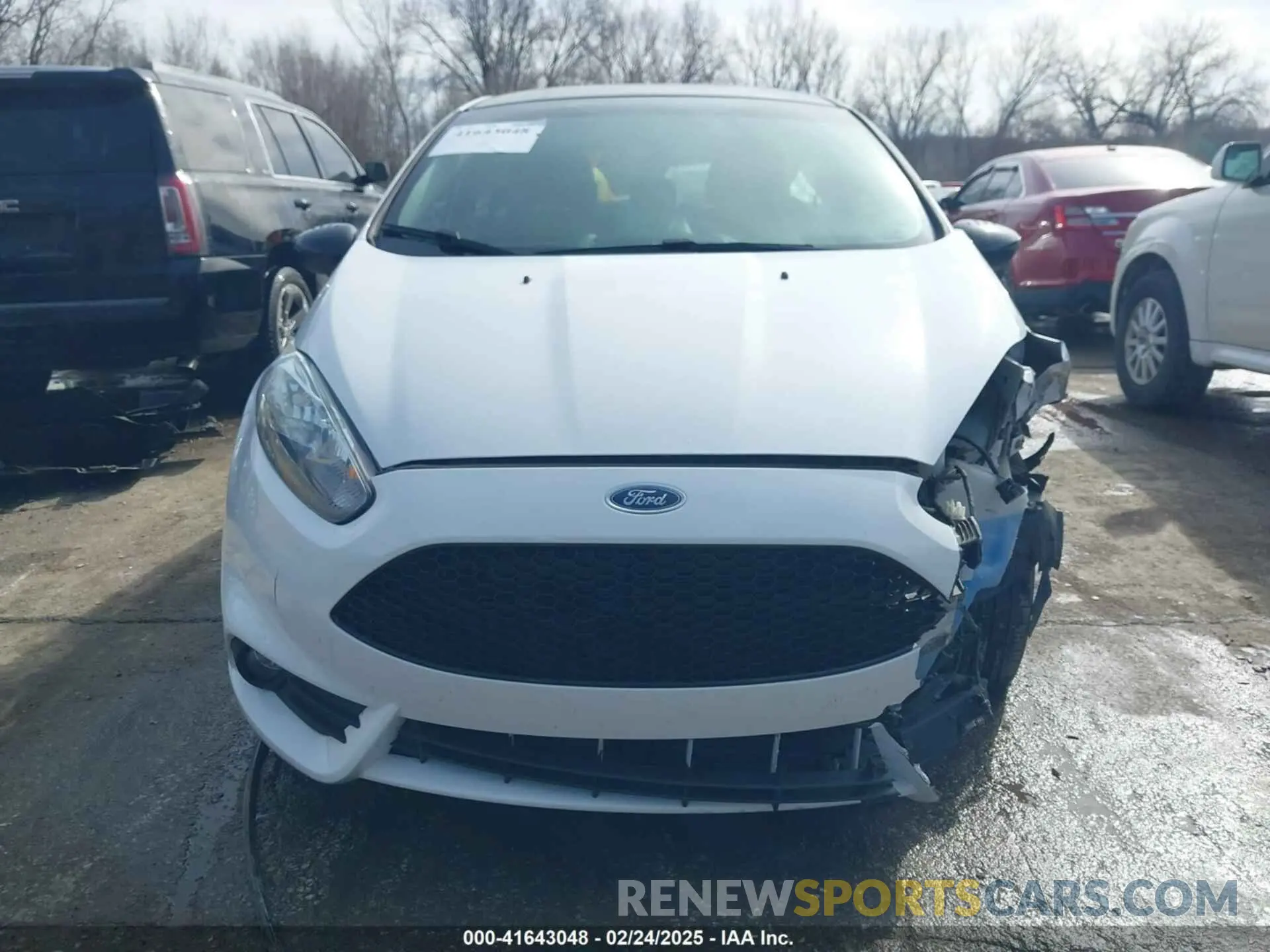 12 Photograph of a damaged car 3FADP4DJ0KM141552 FORD FIESTA 2019