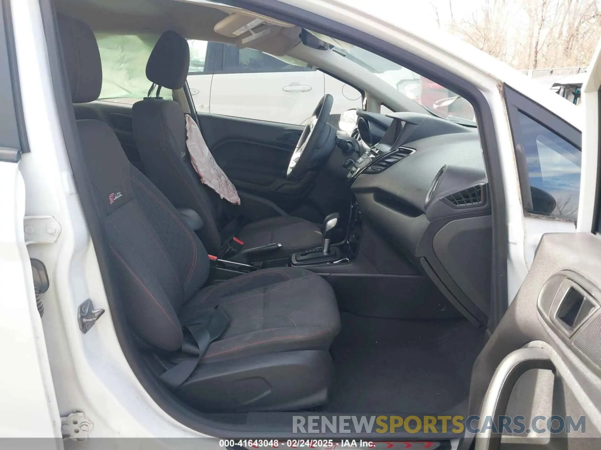 5 Photograph of a damaged car 3FADP4DJ0KM141552 FORD FIESTA 2019