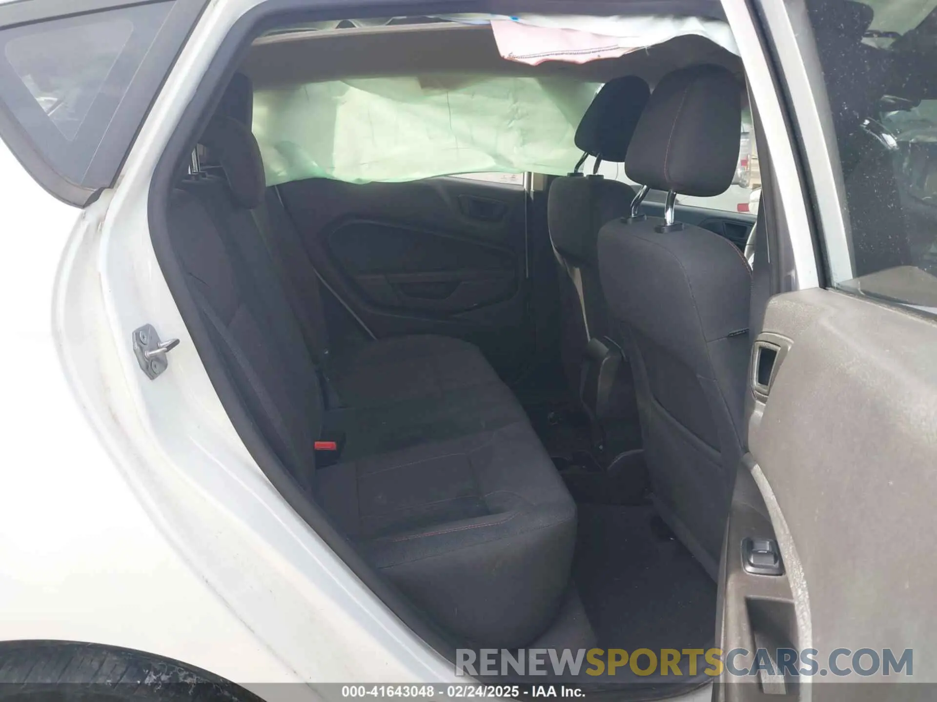 8 Photograph of a damaged car 3FADP4DJ0KM141552 FORD FIESTA 2019