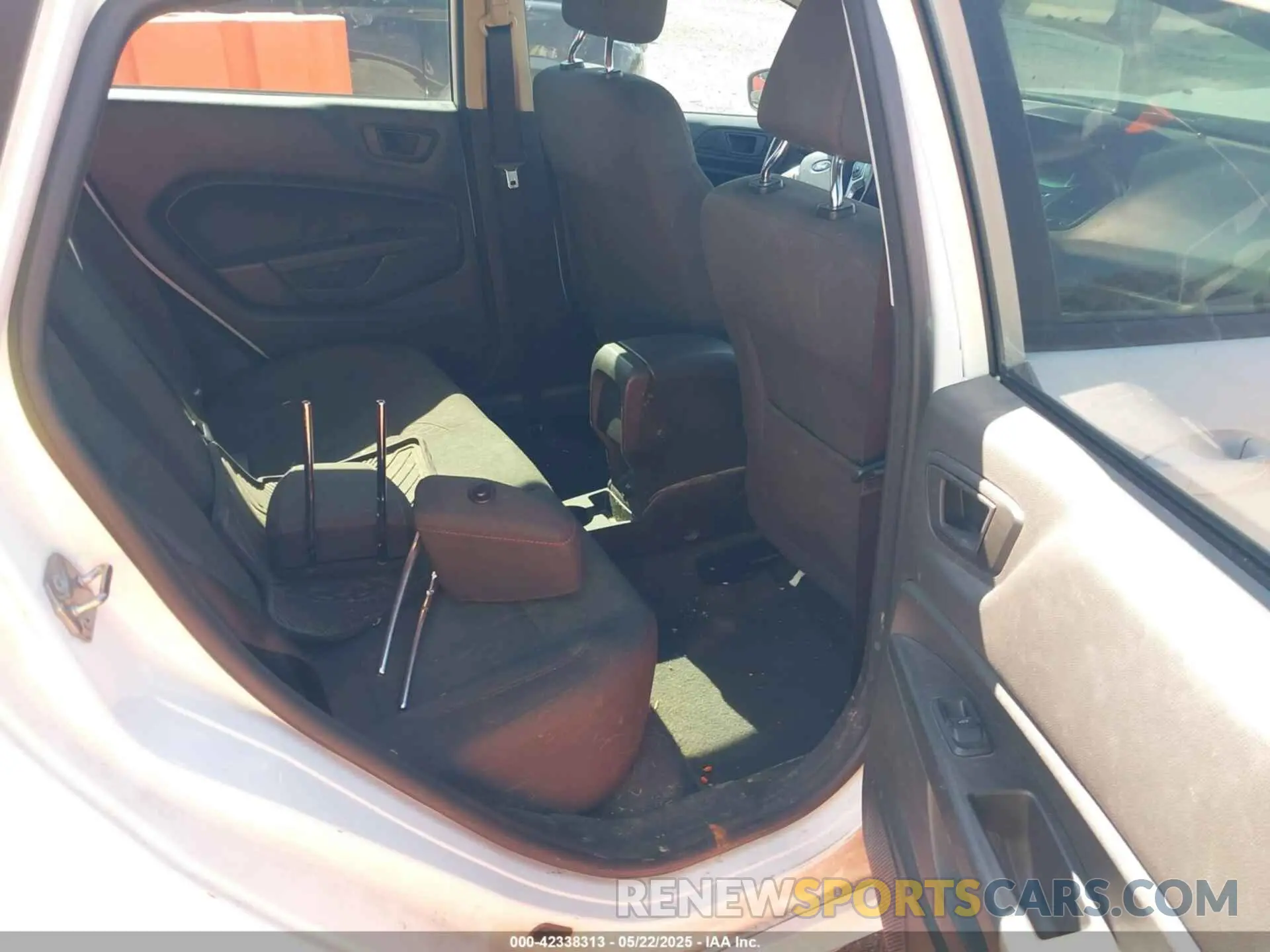 8 Photograph of a damaged car 3FADP4DJ1KM151362 FORD FIESTA 2019