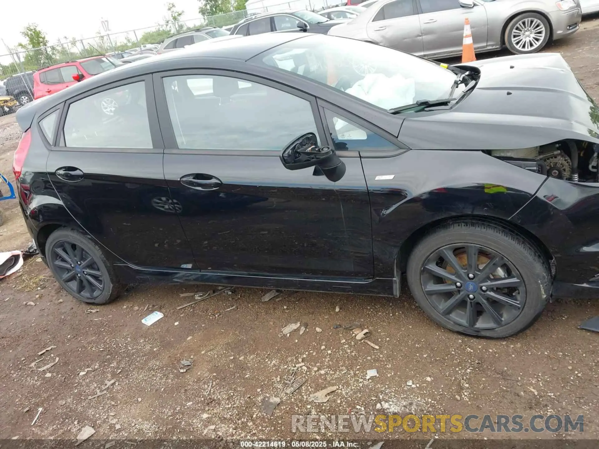 14 Photograph of a damaged car 3FADP4DJ4KM153509 FORD FIESTA 2019