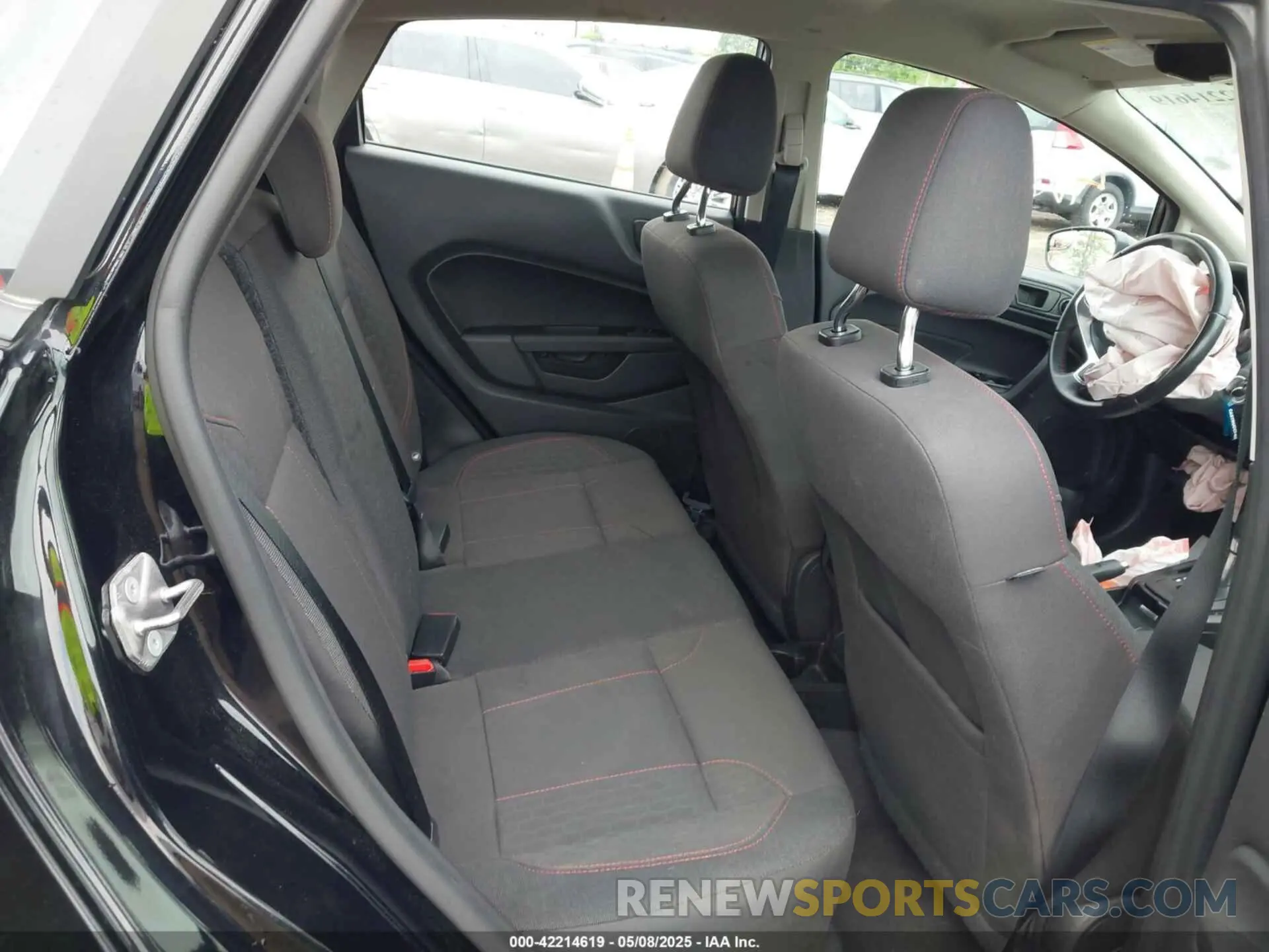 8 Photograph of a damaged car 3FADP4DJ4KM153509 FORD FIESTA 2019