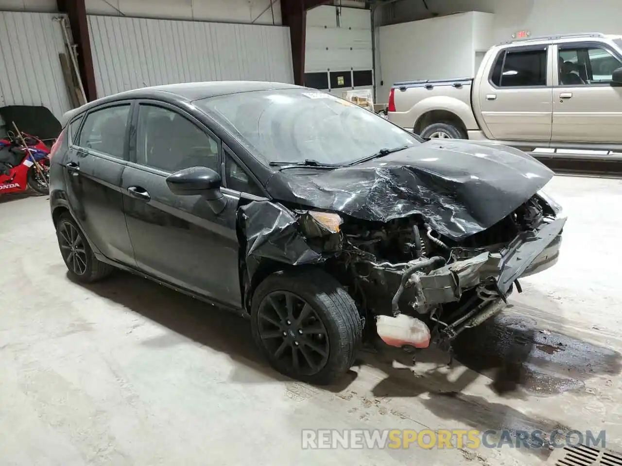 4 Photograph of a damaged car 3FADP4DJ8KM113935 FORD FIESTA 2019