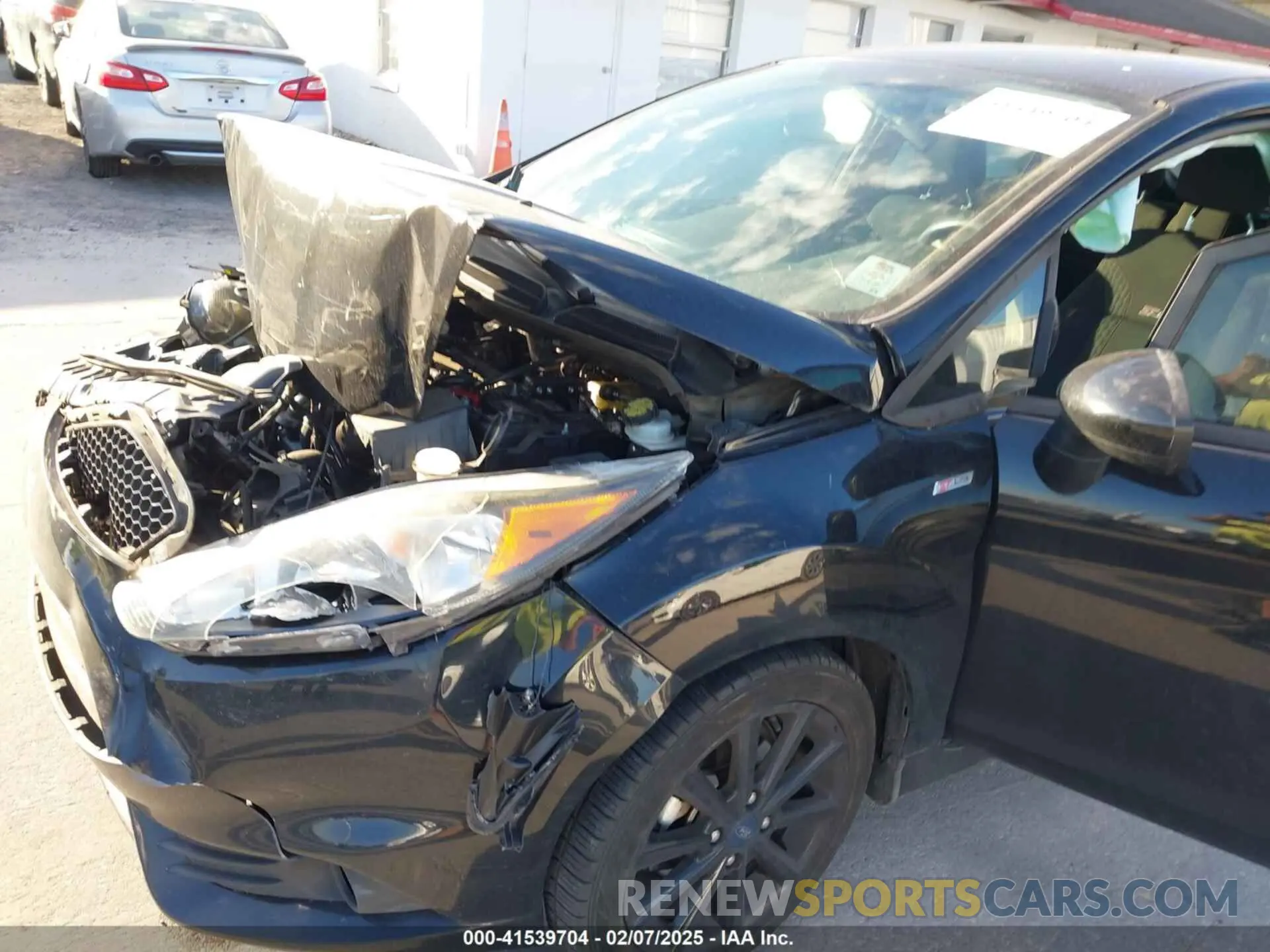 6 Photograph of a damaged car 3FADP4DJXKM161582 FORD FIESTA 2019