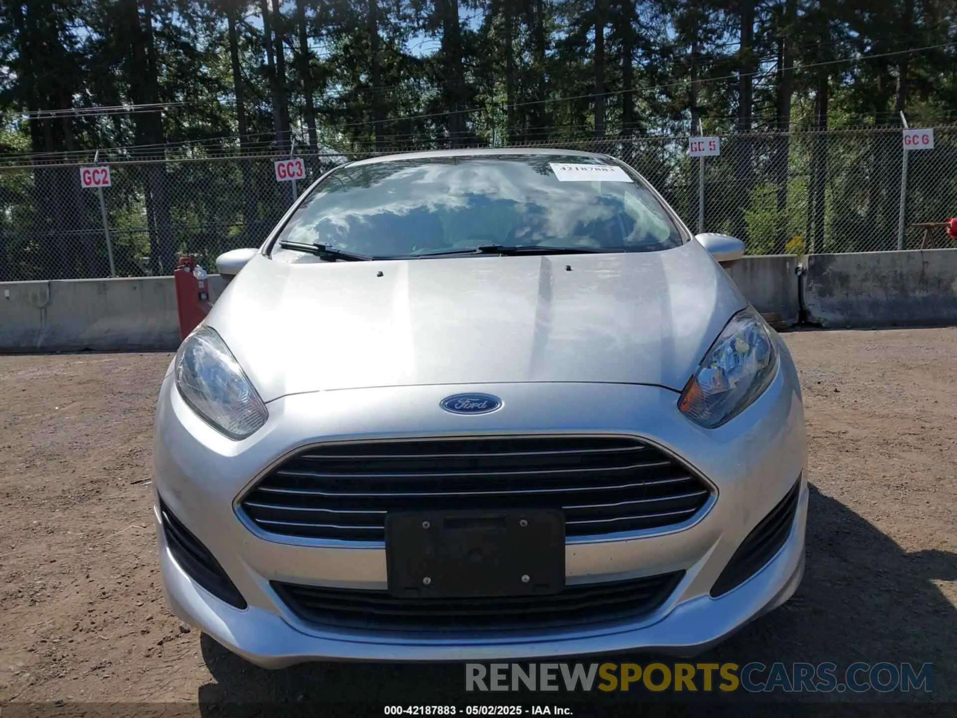 12 Photograph of a damaged car 3FADP4EJ0KM130498 FORD FIESTA 2019