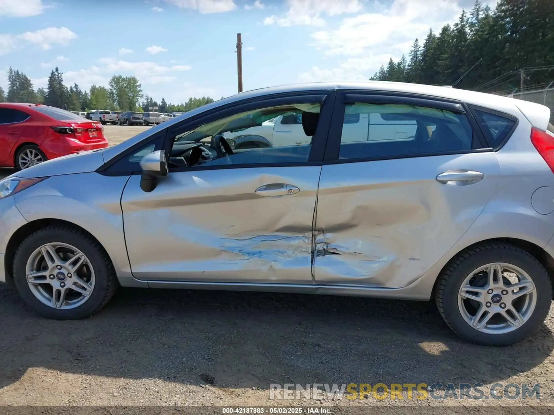 14 Photograph of a damaged car 3FADP4EJ0KM130498 FORD FIESTA 2019