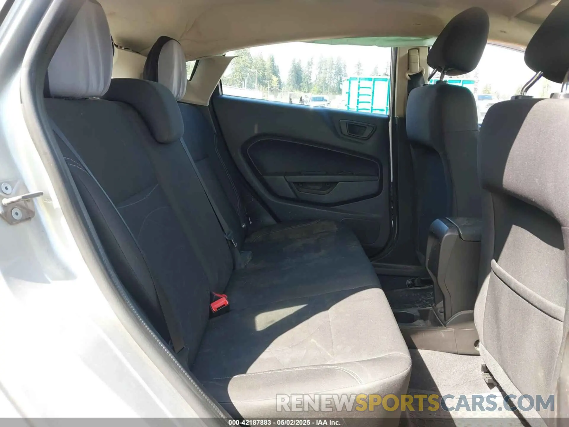 8 Photograph of a damaged car 3FADP4EJ0KM130498 FORD FIESTA 2019