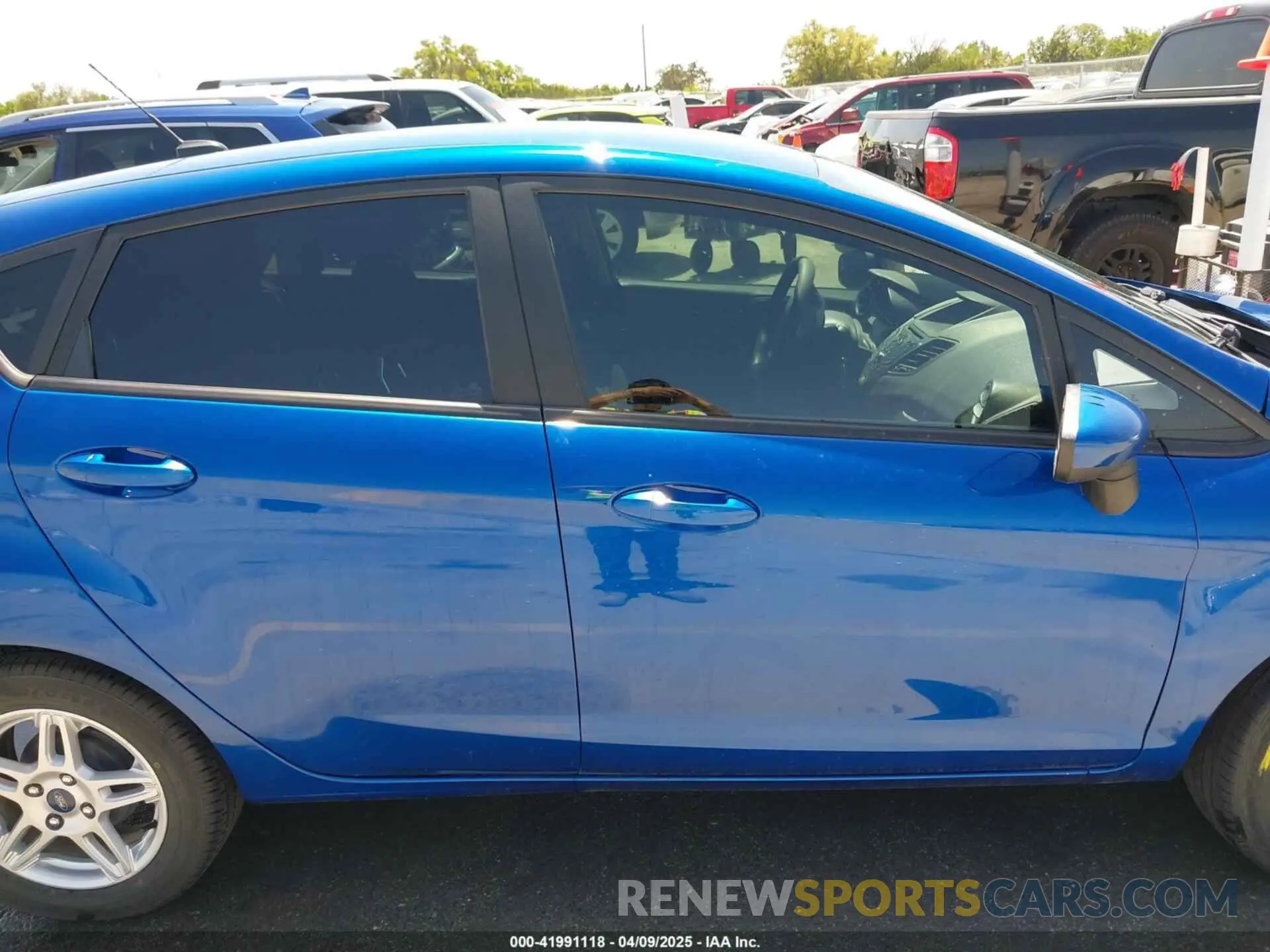 14 Photograph of a damaged car 3FADP4EJ0KM159693 FORD FIESTA 2019