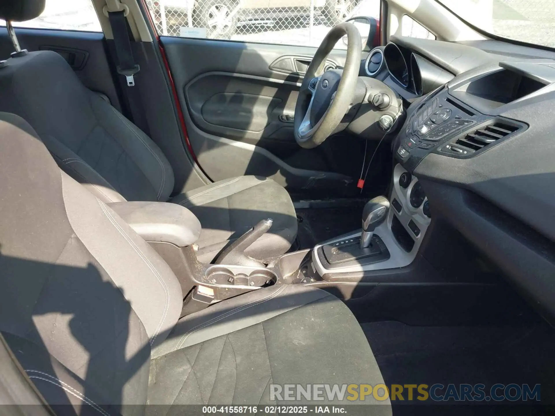 5 Photograph of a damaged car 3FADP4EJ0KM161332 FORD FIESTA 2019