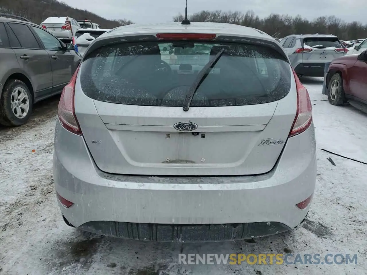 6 Photograph of a damaged car 3FADP4EJ1KM110387 FORD FIESTA 2019