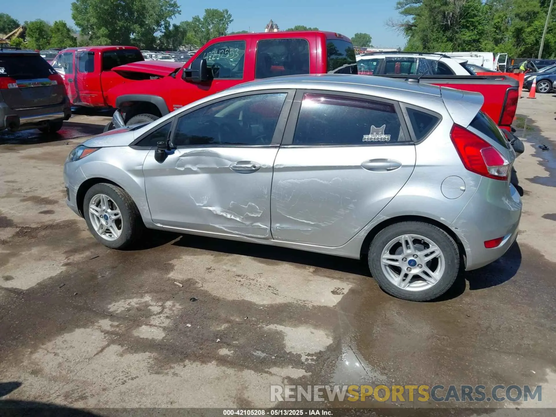14 Photograph of a damaged car 3FADP4EJ1KM118246 FORD FIESTA 2019