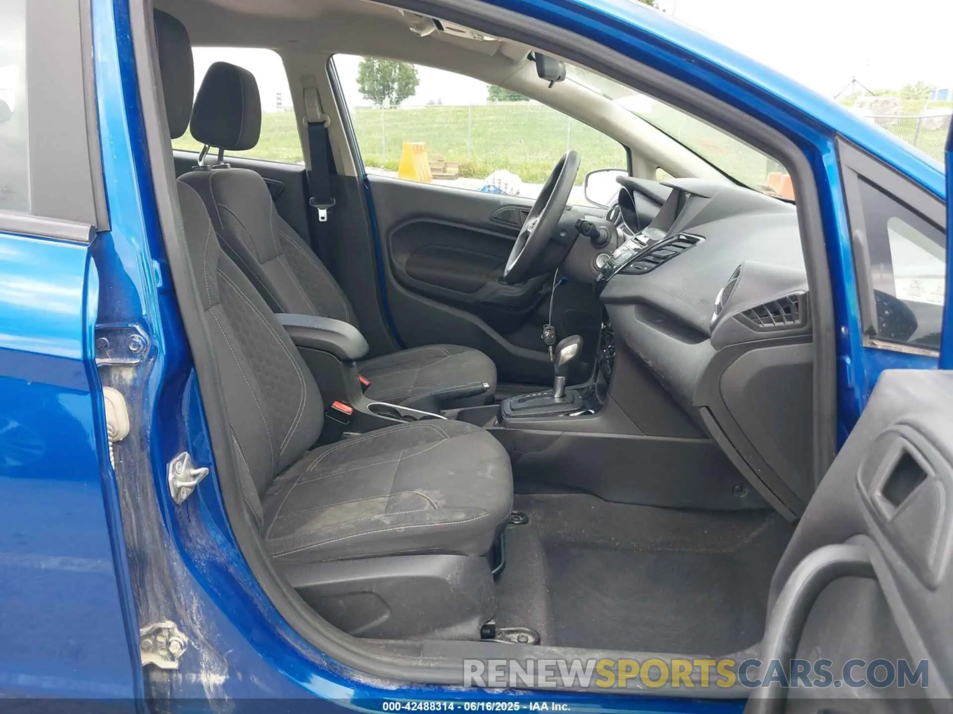 5 Photograph of a damaged car 3FADP4EJ1KM134558 FORD FIESTA 2019