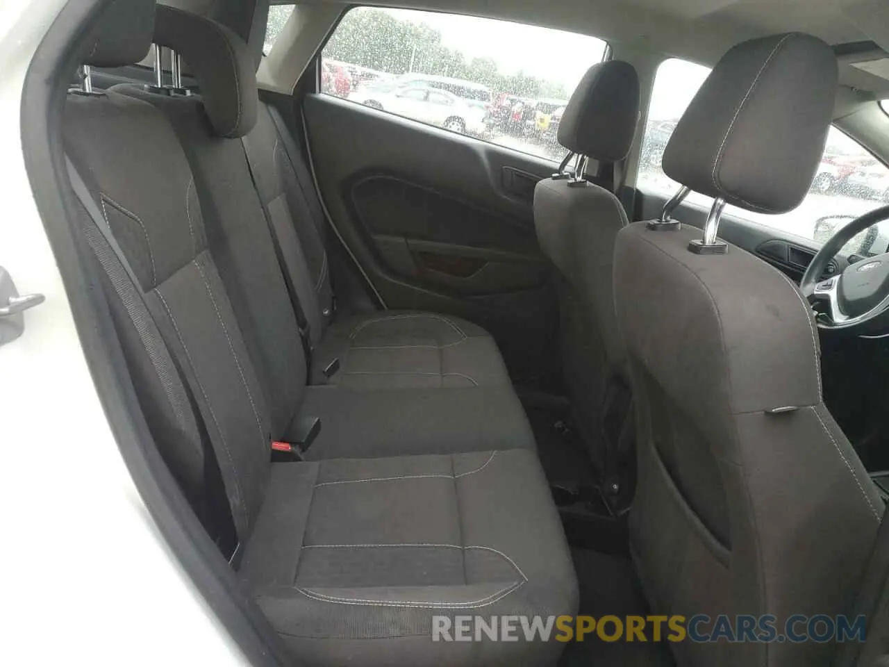 10 Photograph of a damaged car 3FADP4EJ1KM148590 FORD FIESTA 2019