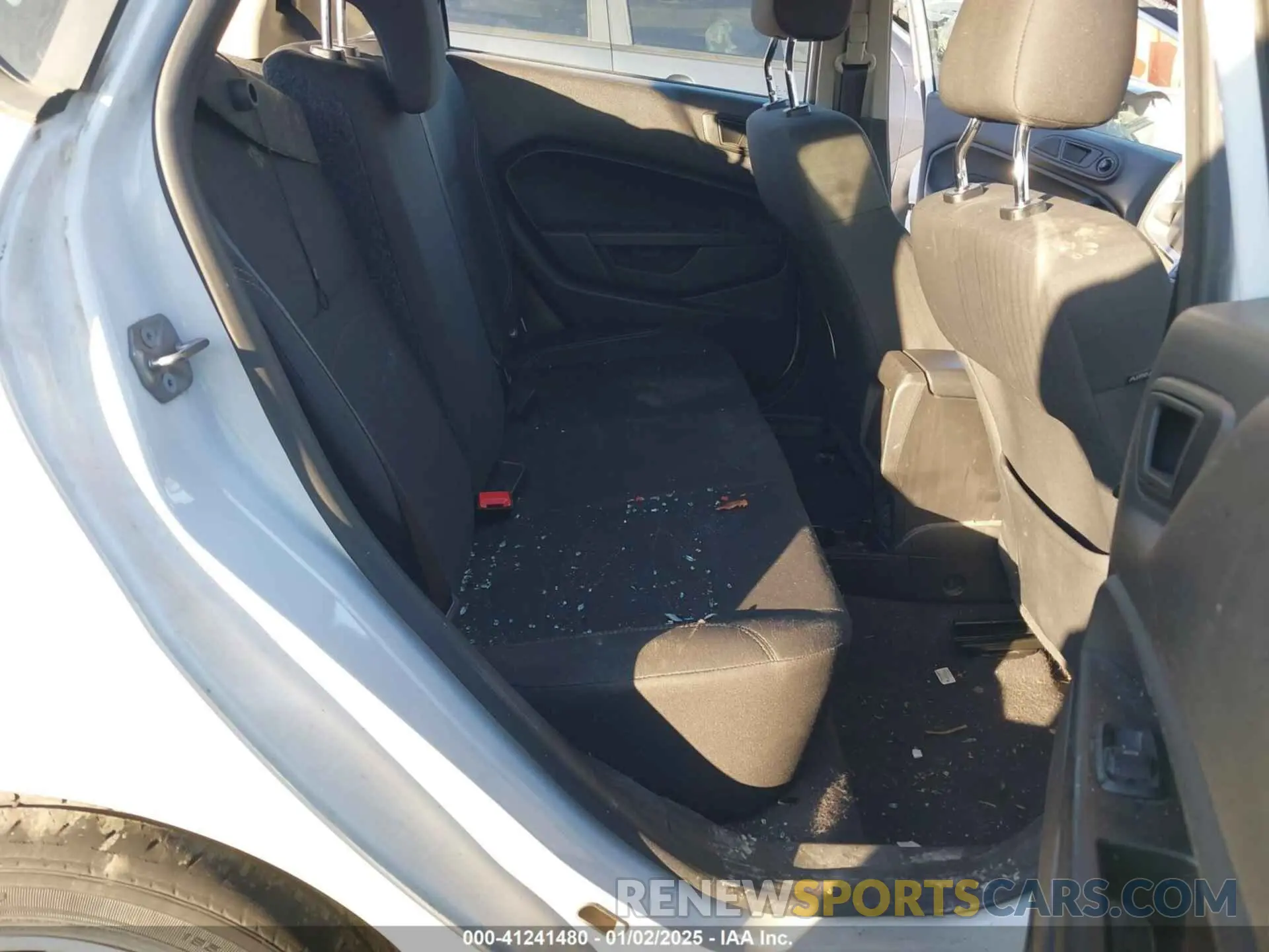 8 Photograph of a damaged car 3FADP4EJ1KM156883 FORD FIESTA 2019
