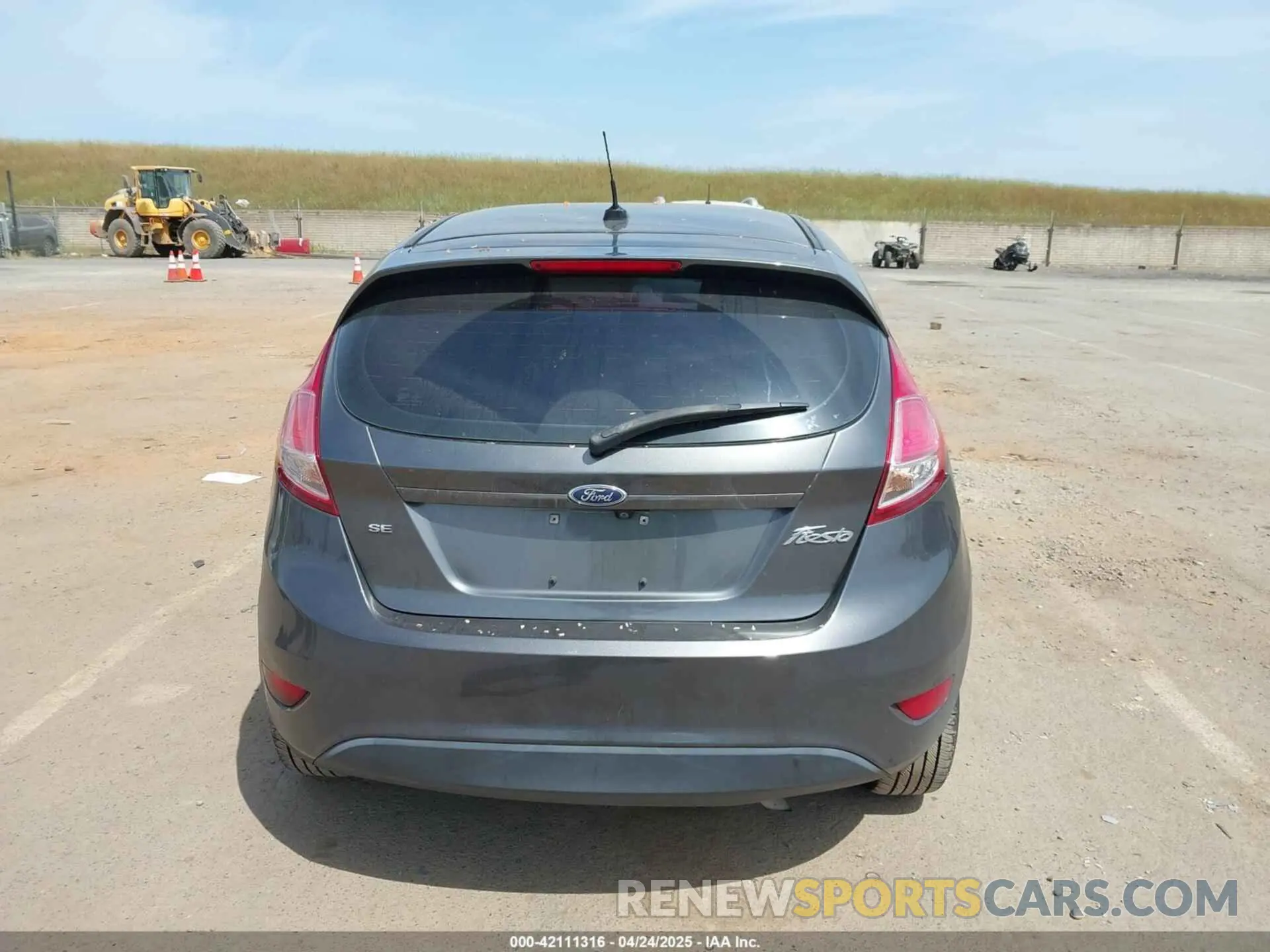 16 Photograph of a damaged car 3FADP4EJ2KM102475 FORD FIESTA 2019
