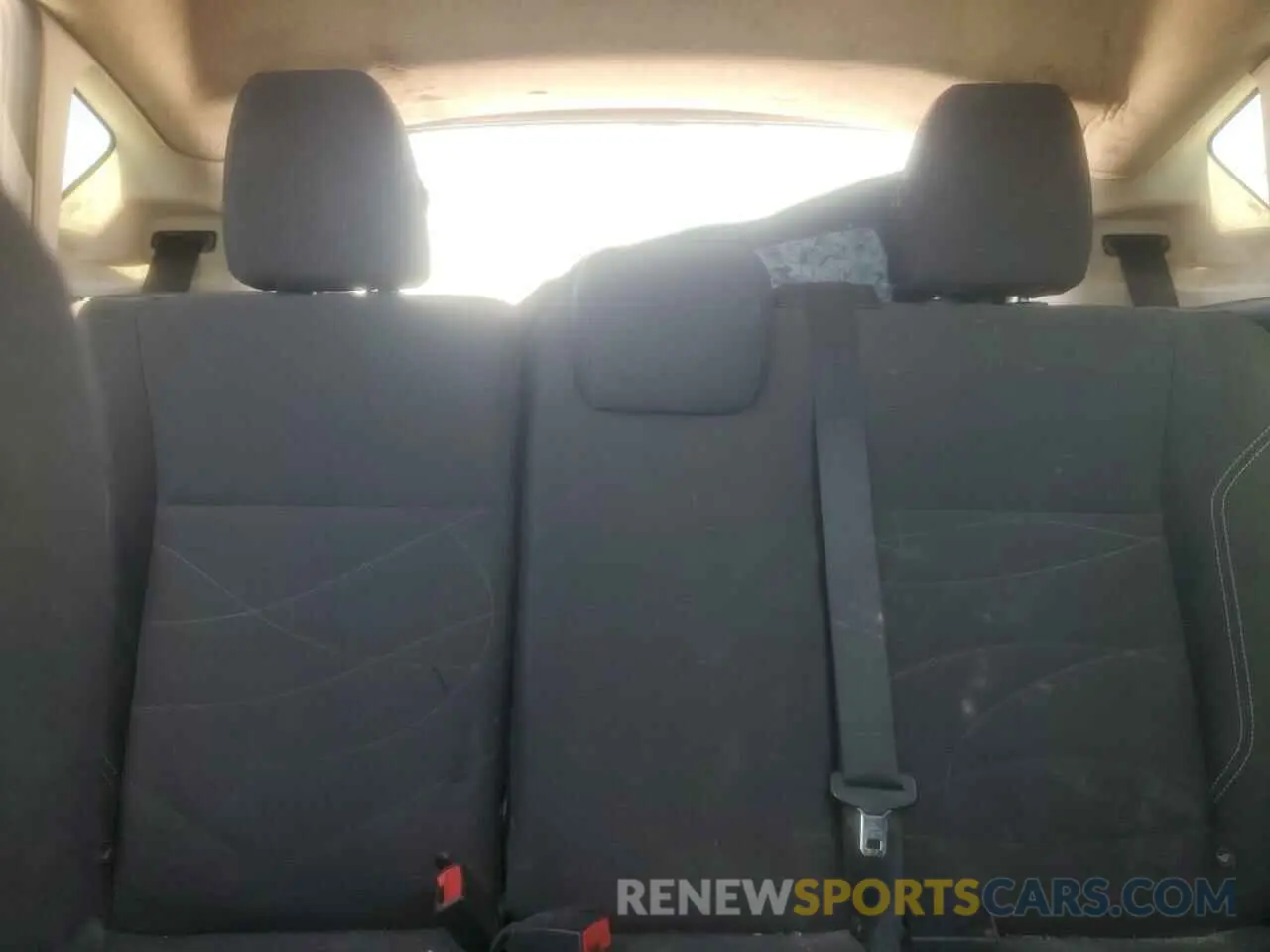10 Photograph of a damaged car 3FADP4EJ2KM121270 FORD FIESTA 2019