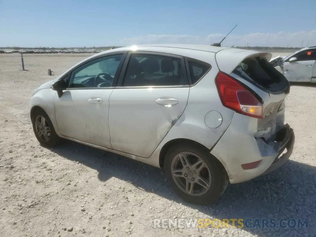 2 Photograph of a damaged car 3FADP4EJ2KM121270 FORD FIESTA 2019