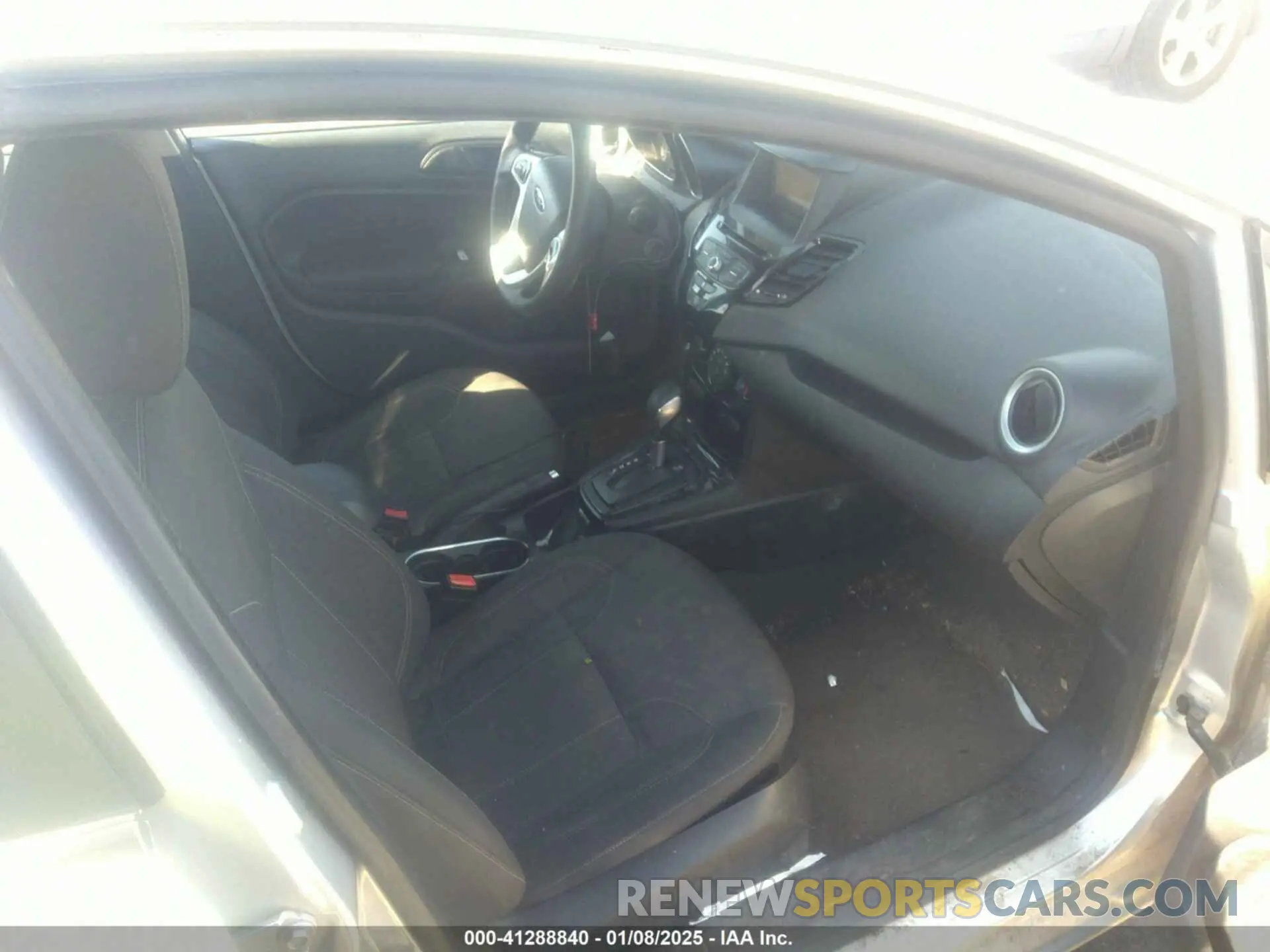 5 Photograph of a damaged car 3FADP4EJ2KM123973 FORD FIESTA 2019