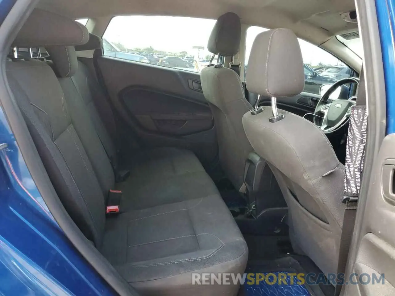 10 Photograph of a damaged car 3FADP4EJ2KM132589 FORD FIESTA 2019