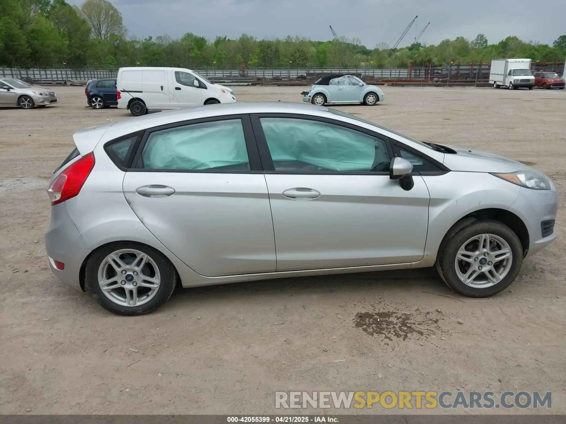 13 Photograph of a damaged car 3FADP4EJ3KM145397 FORD FIESTA 2019