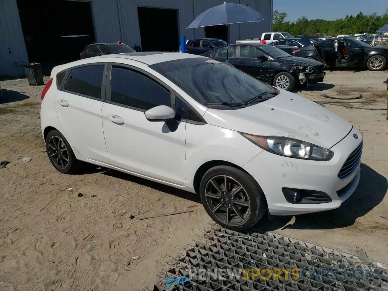 4 Photograph of a damaged car 3FADP4EJ3KM166279 FORD FIESTA 2019