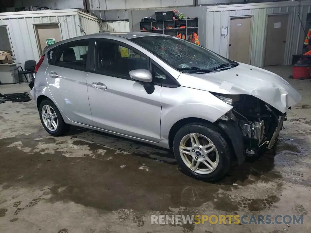 4 Photograph of a damaged car 3FADP4EJ4KM102297 FORD FIESTA 2019