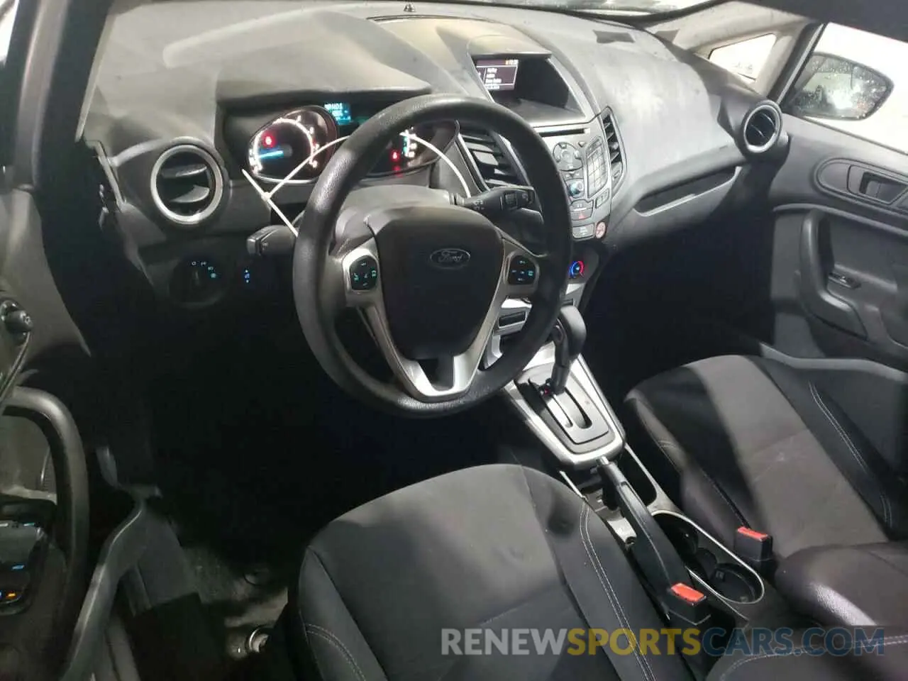 8 Photograph of a damaged car 3FADP4EJ4KM102297 FORD FIESTA 2019