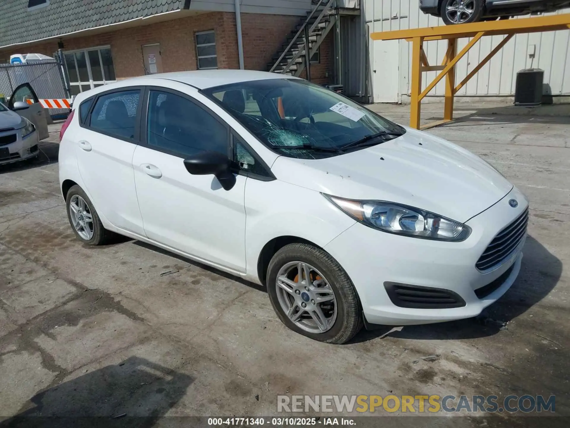 1 Photograph of a damaged car 3FADP4EJ5KM112756 FORD FIESTA 2019