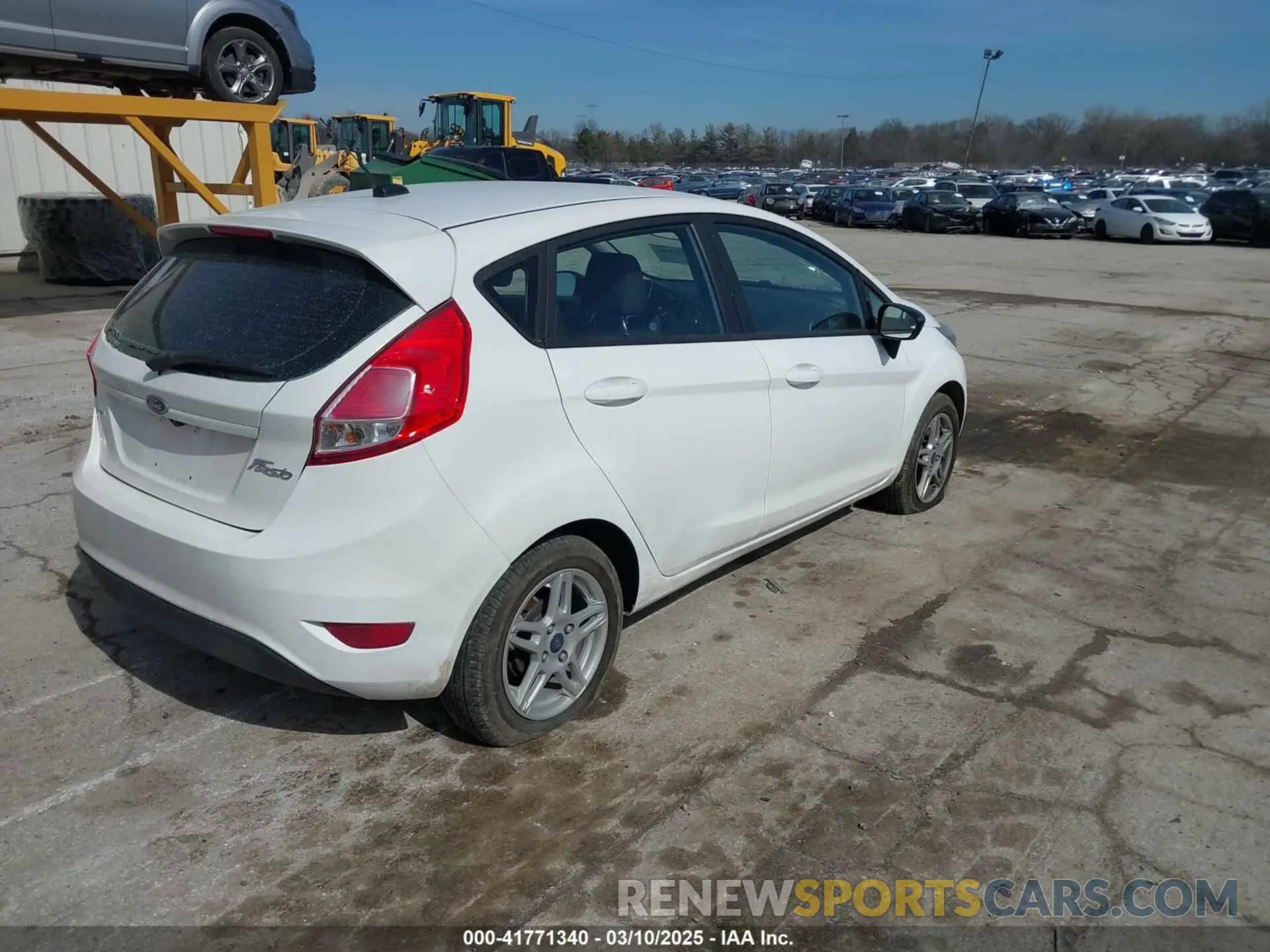 4 Photograph of a damaged car 3FADP4EJ5KM112756 FORD FIESTA 2019