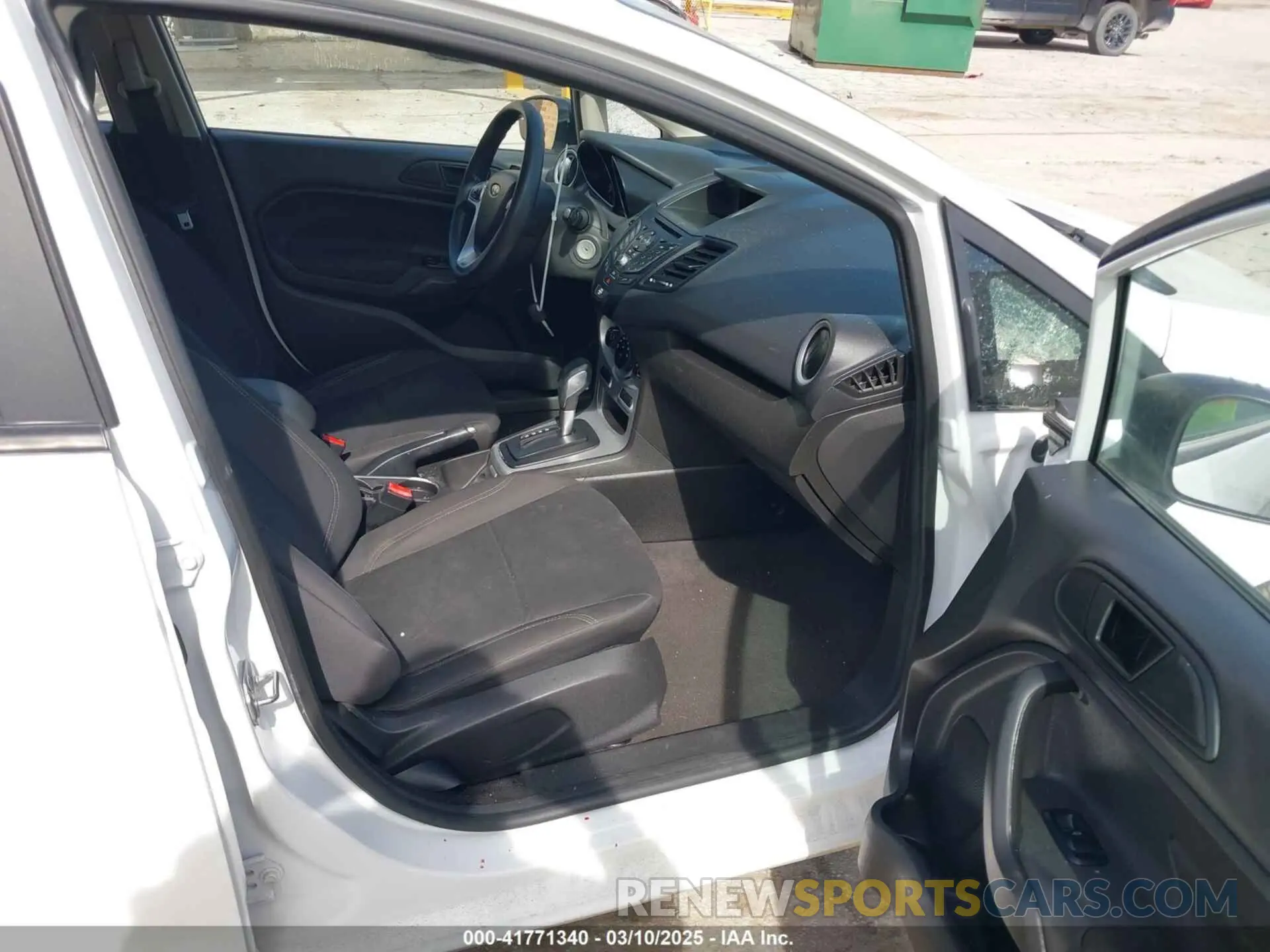 5 Photograph of a damaged car 3FADP4EJ5KM112756 FORD FIESTA 2019