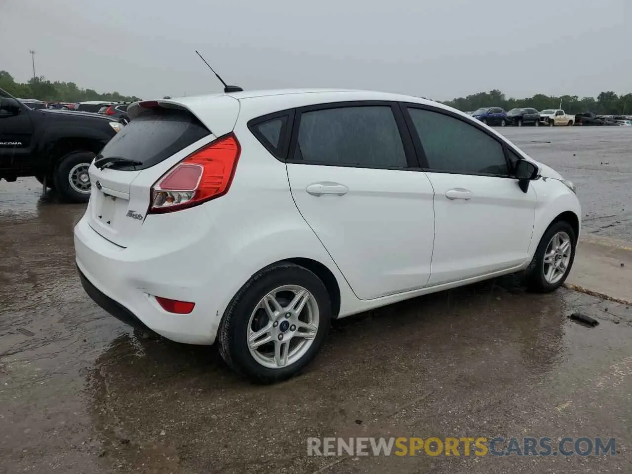 3 Photograph of a damaged car 3FADP4EJ5KM118170 FORD FIESTA 2019